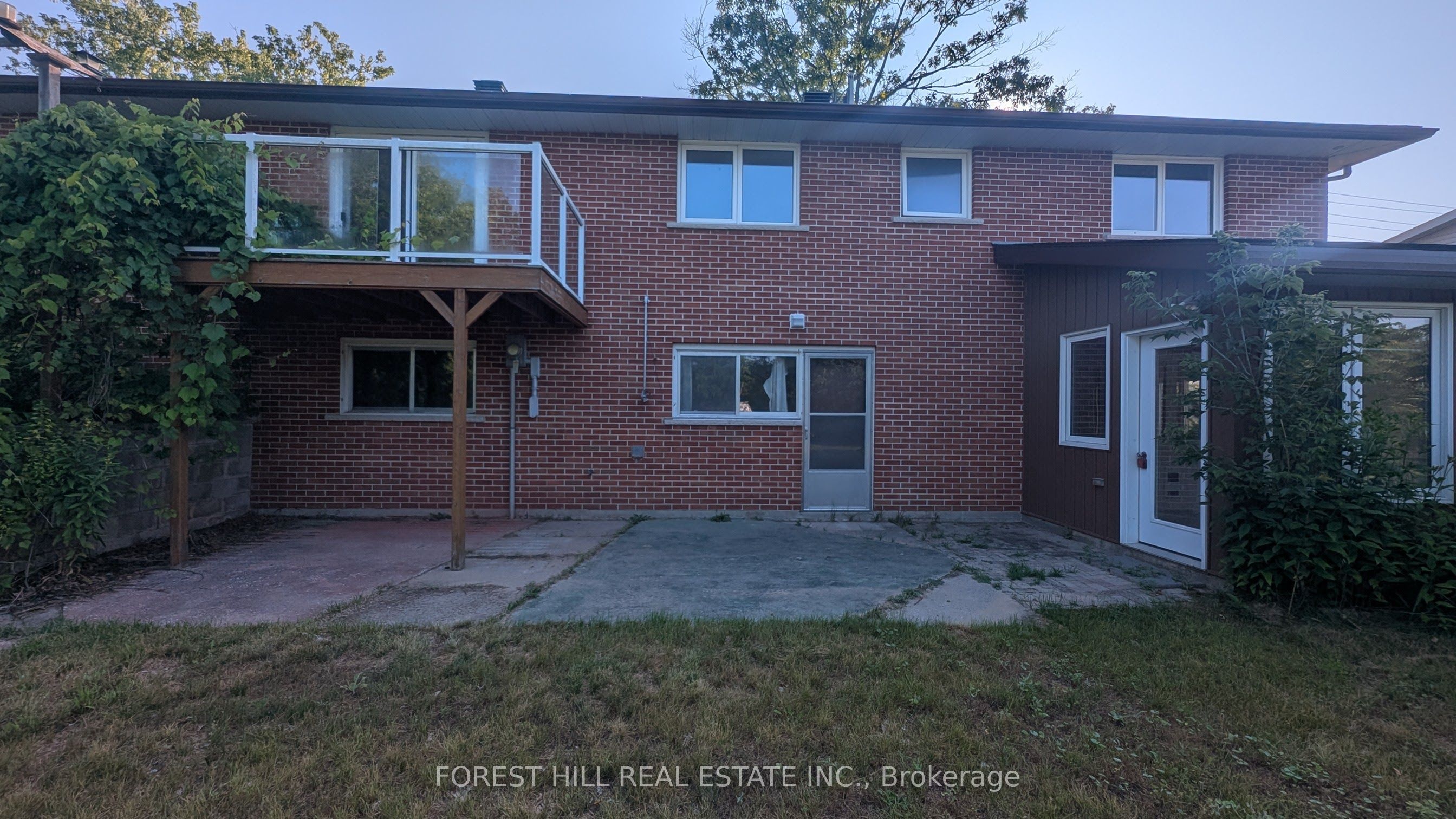 144 Miller Drive, Barrie, ON L4N 9X3 photo 2