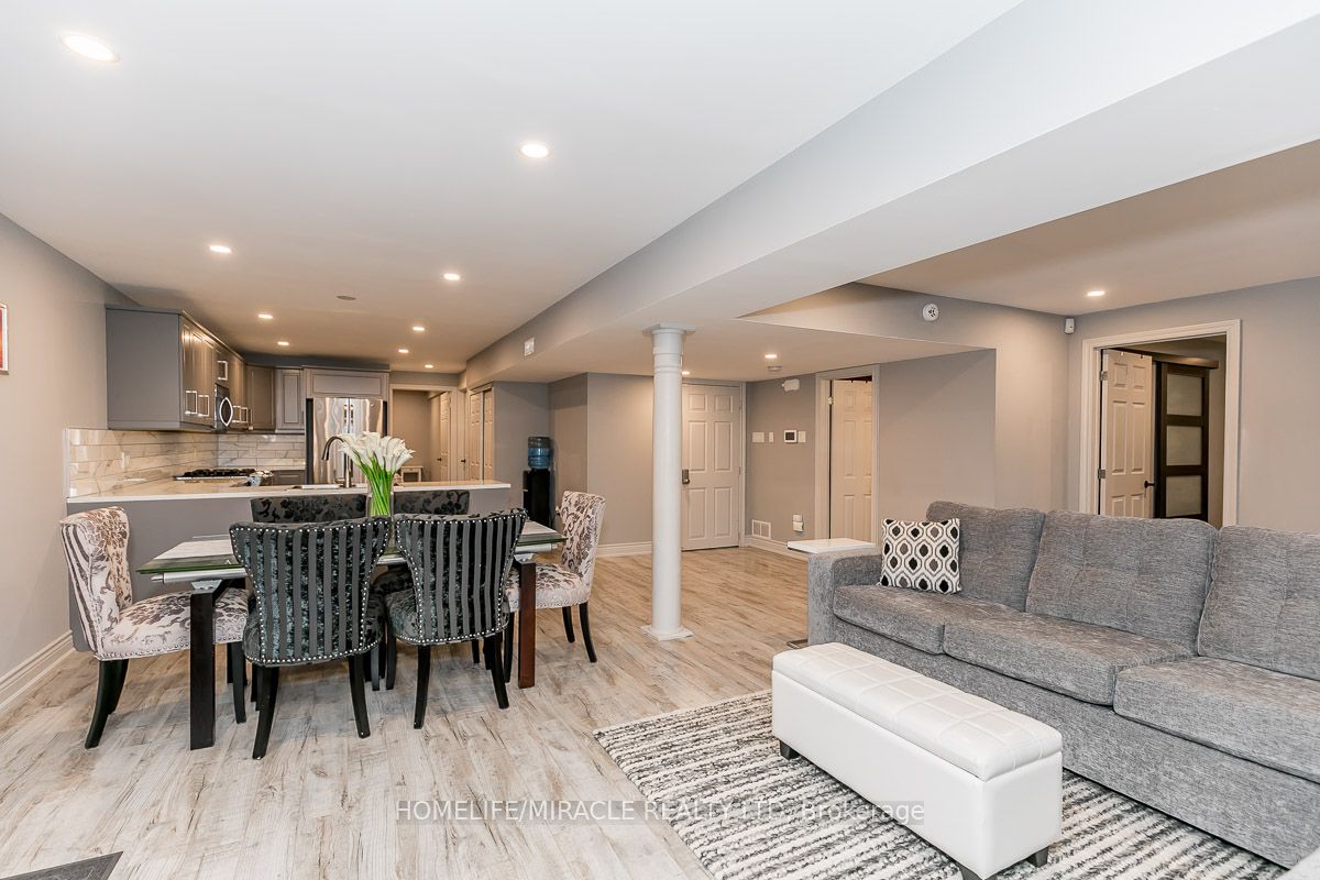 60 Edwards Drive Basement, Barrie, ON L4N 9K8 photo 3
