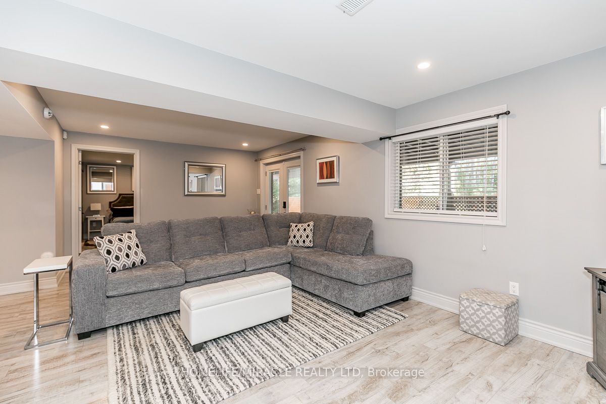 60 Edwards Drive Basement, Barrie, ON L4N 9K8 photo 4