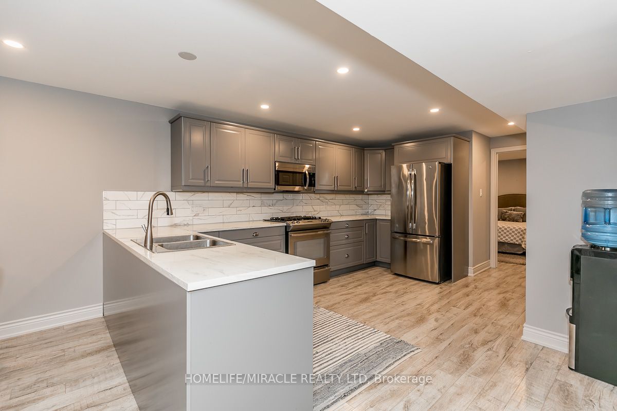 60 Edwards Drive Basement, Barrie, ON L4N 9K8 photo 5