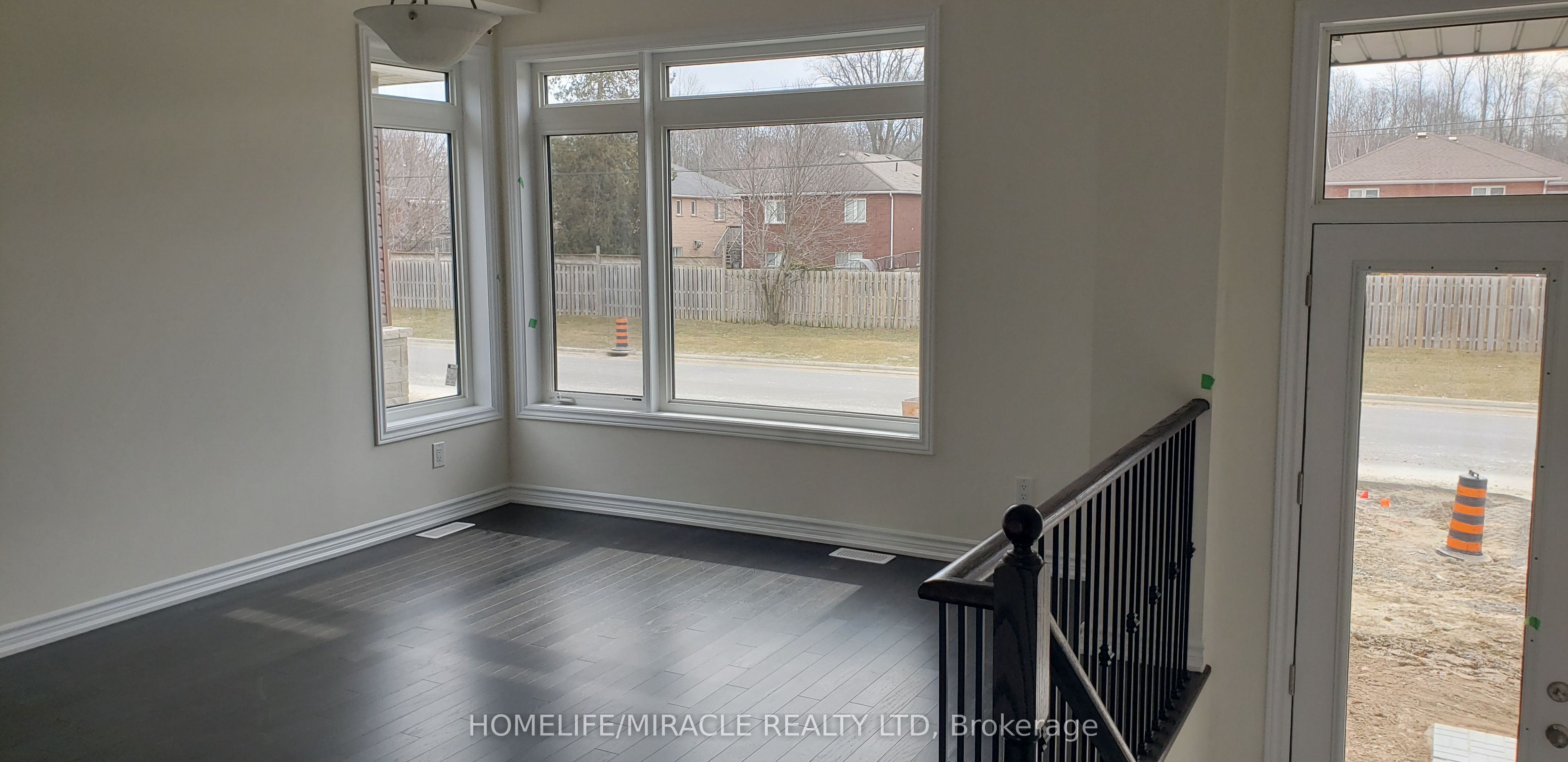 178 Ramblewood Drive, Wasaga Beach, ON L9Z 0L6 photo 4