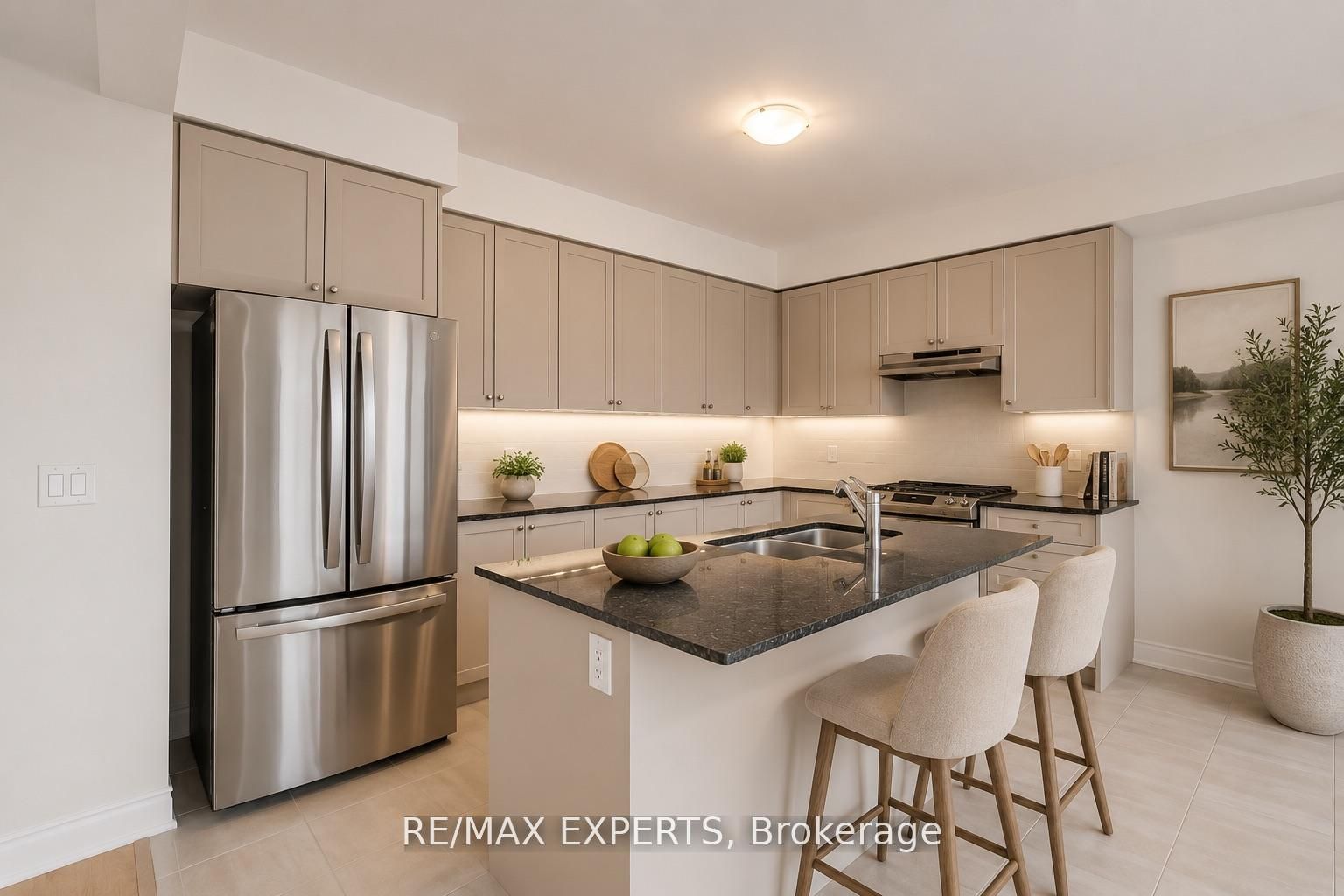 11 Union Boulevard, Wasaga Beach, ON L9Z 0M6 photo 4