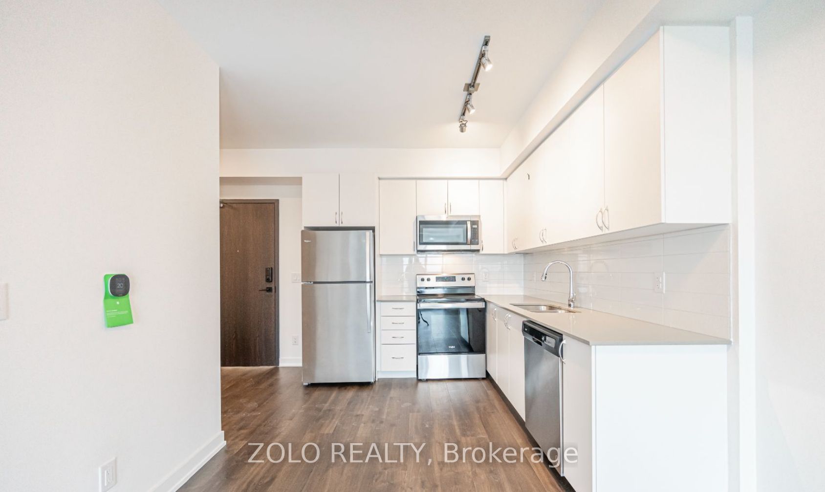 56 Lakeside Terrace 1213, Barrie, ON L4M 7B9 photo 3