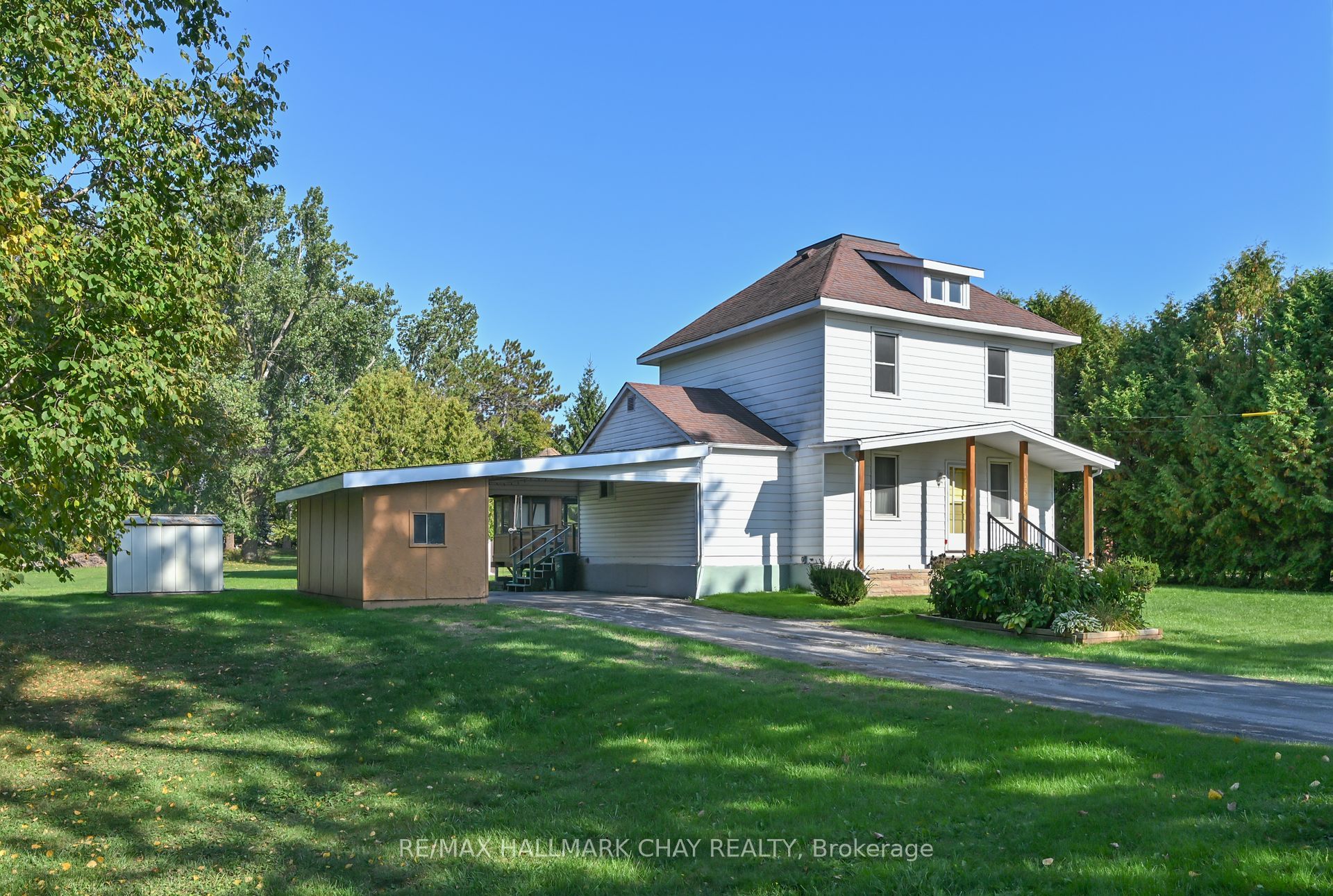 213 Dominion Drive, Clearview, ON L0M 1S0 photo 2