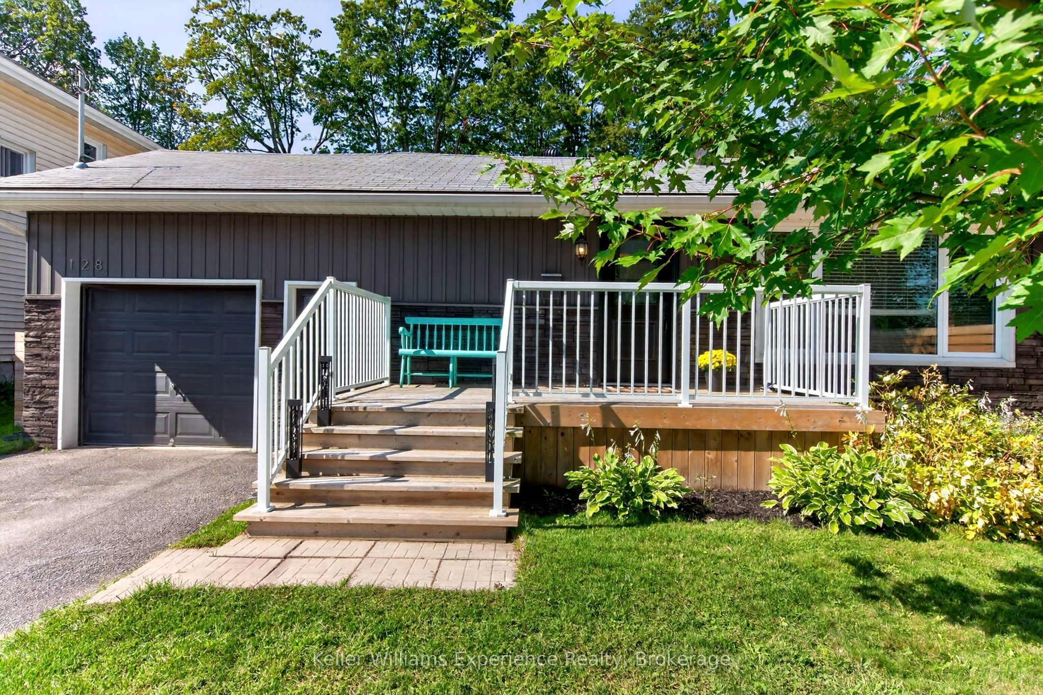 128 Ninth Street, Midland, ON L4R 4B8 photo 4