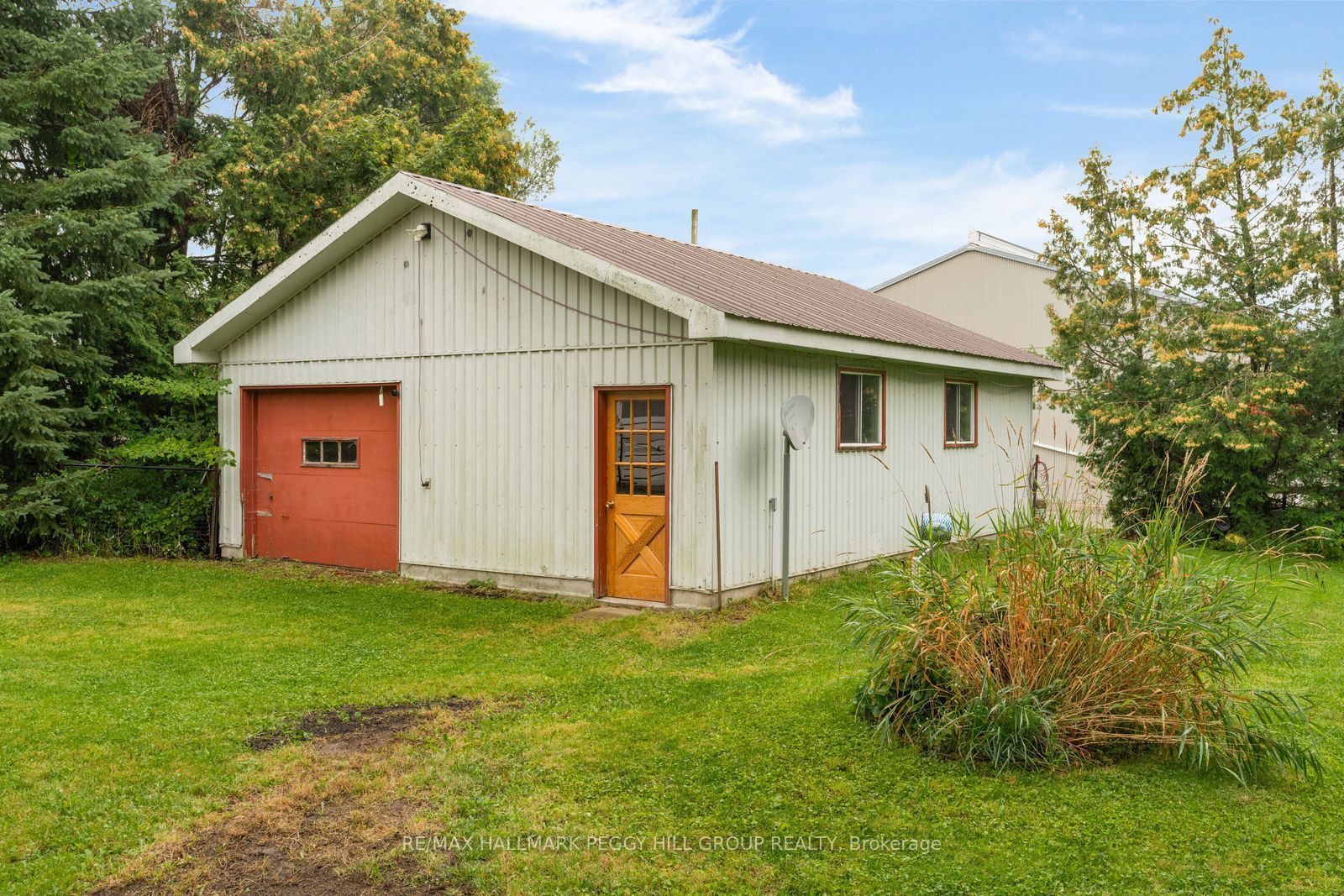 1387 Old Barrie Road W, Oro-Medonte, ON L0L 2L0 photo 2