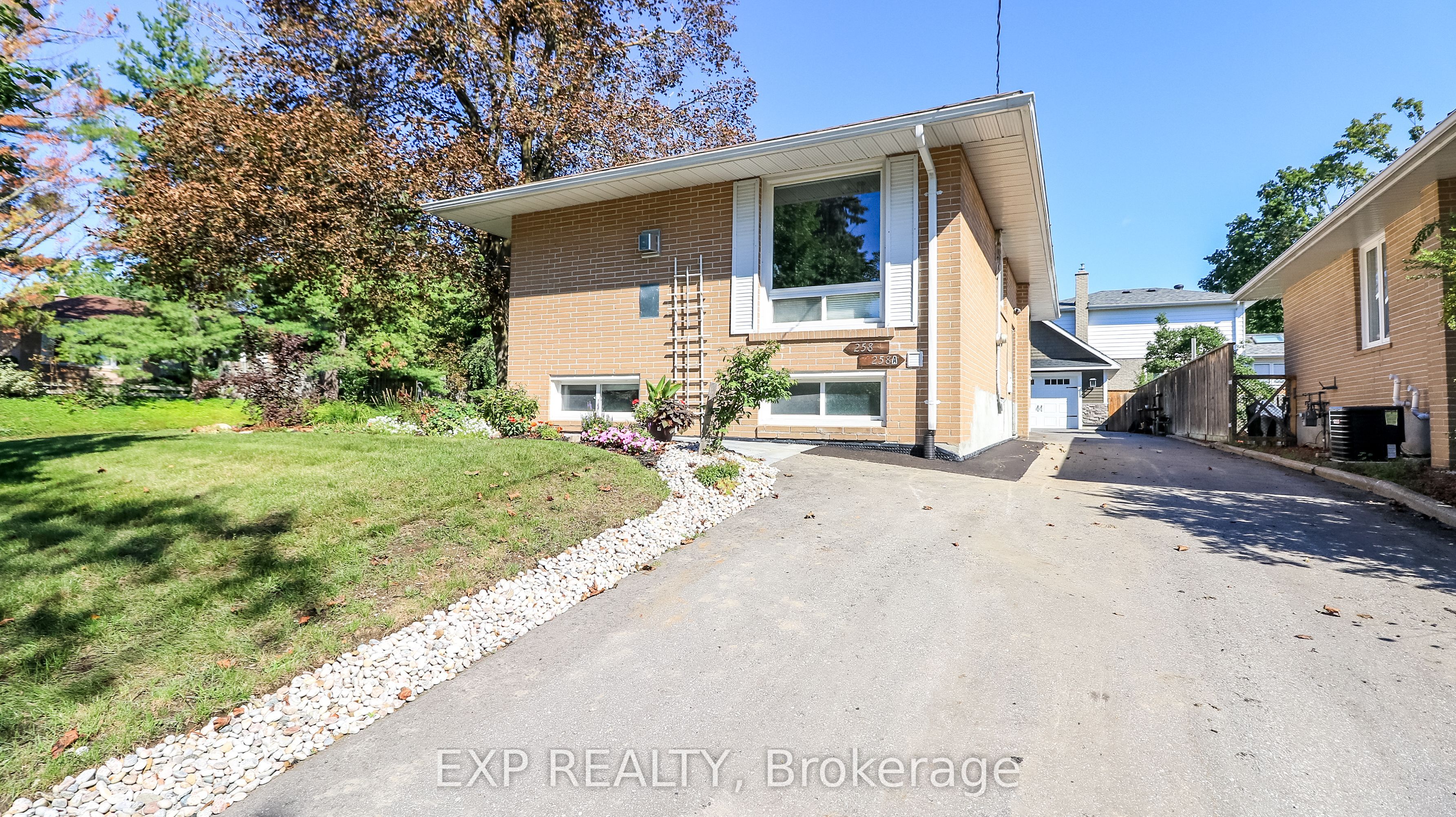 258 Napier Street Basement, Barrie, ON L4M 1X7