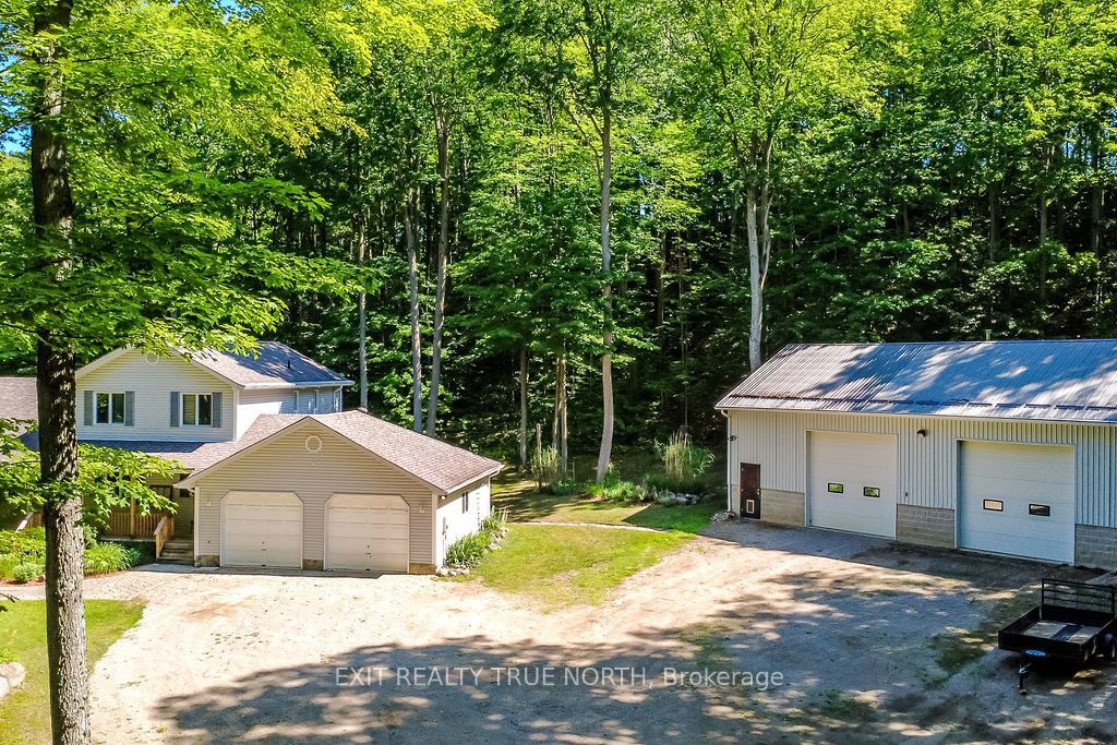 3889 Baseline Road, Springwater, ON L0L 1P0 photo 2