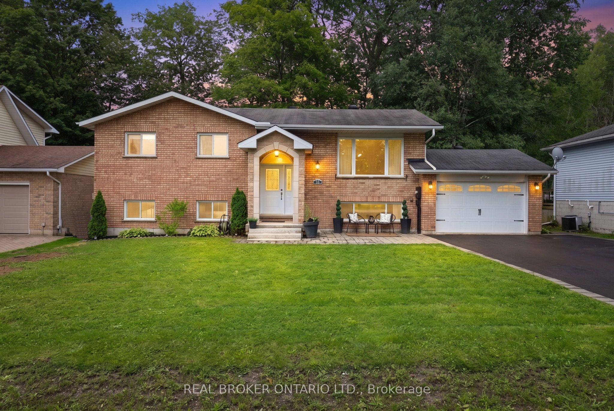 55 Elizabeth Street, Tay, ON L0K 2A0