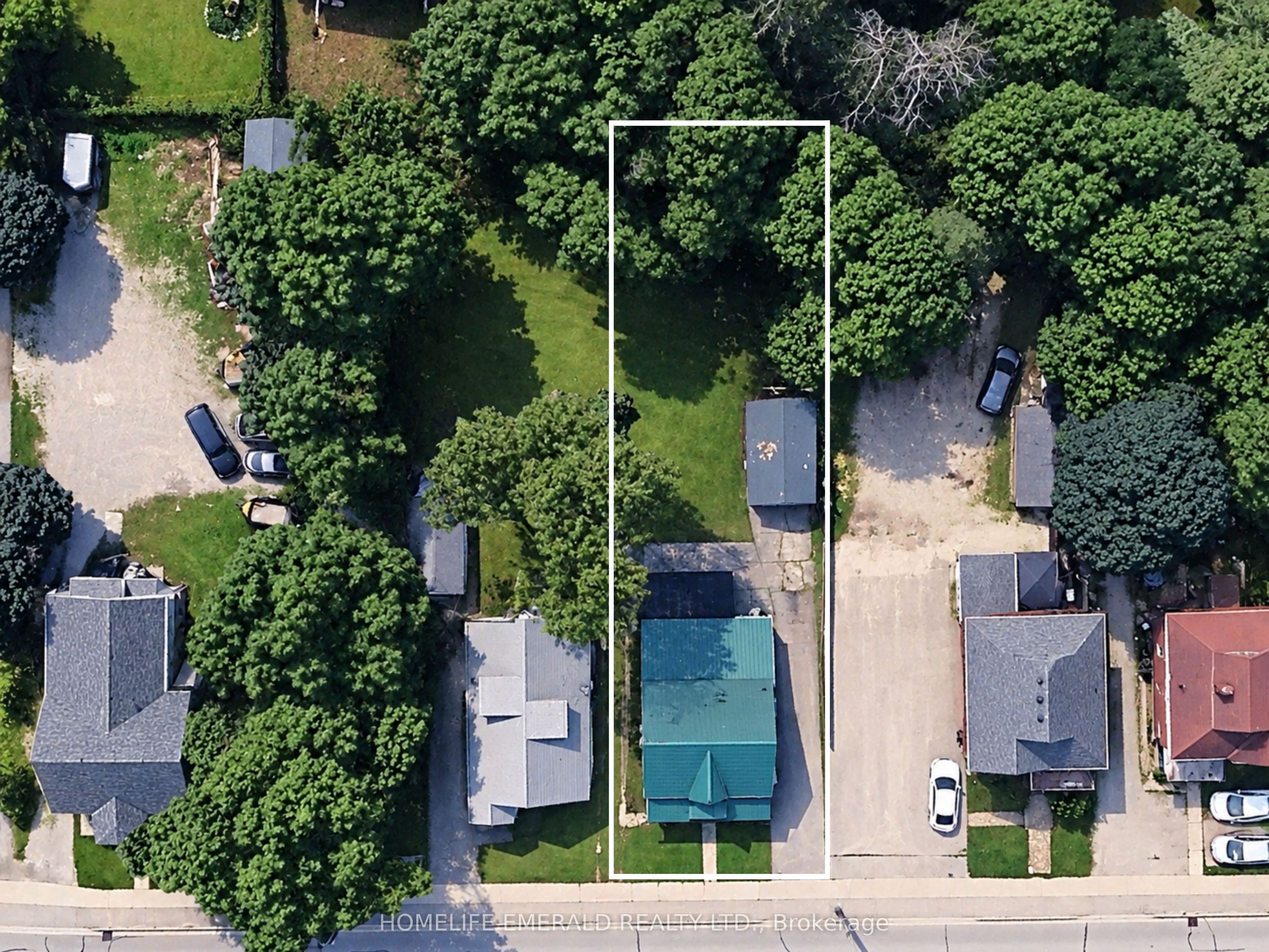 191 Dunlop Street W, Barrie, ON L4N 1B6 photo 2