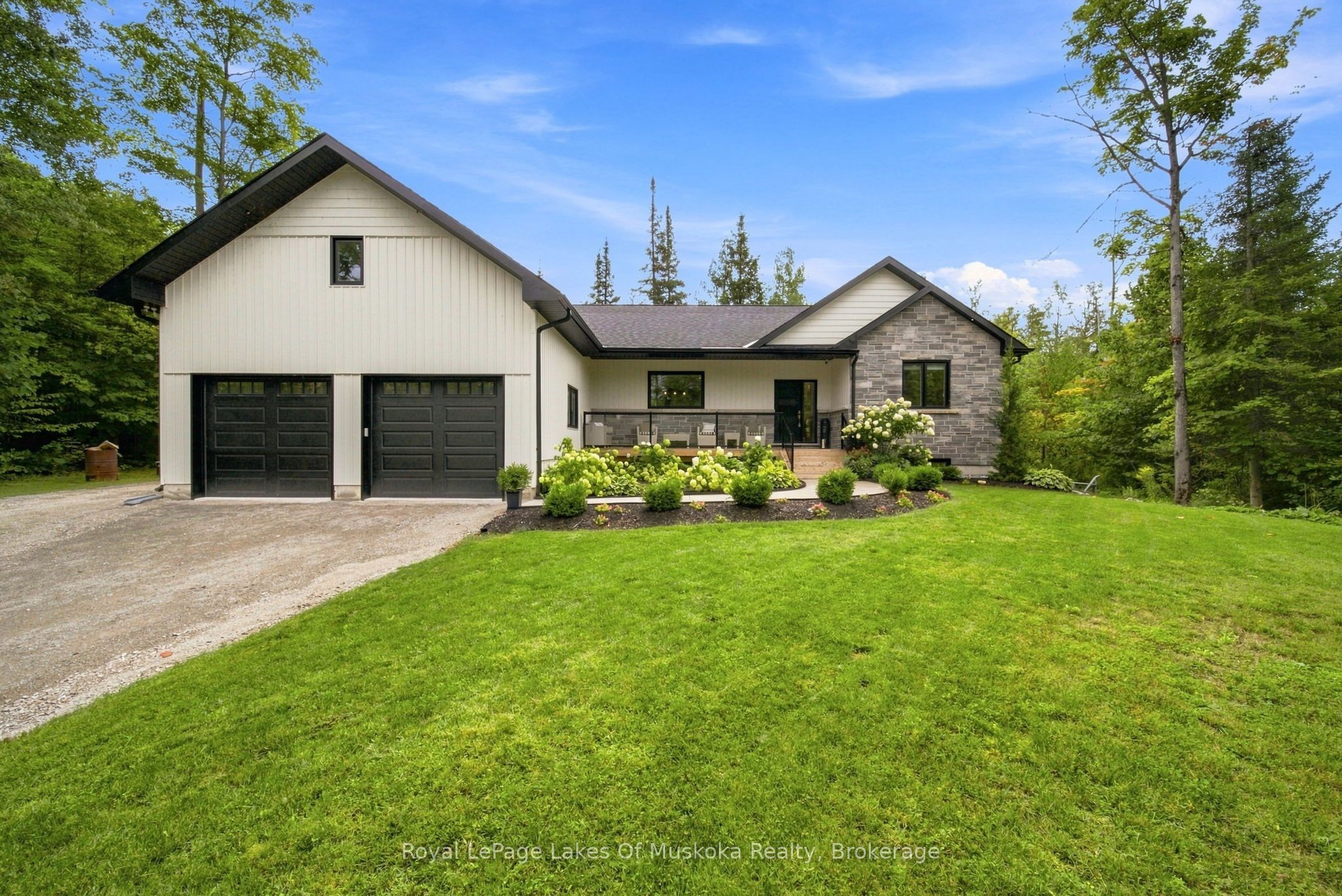 41 Meadows Avenue, Tay, ON L0K 2C0 photo 2