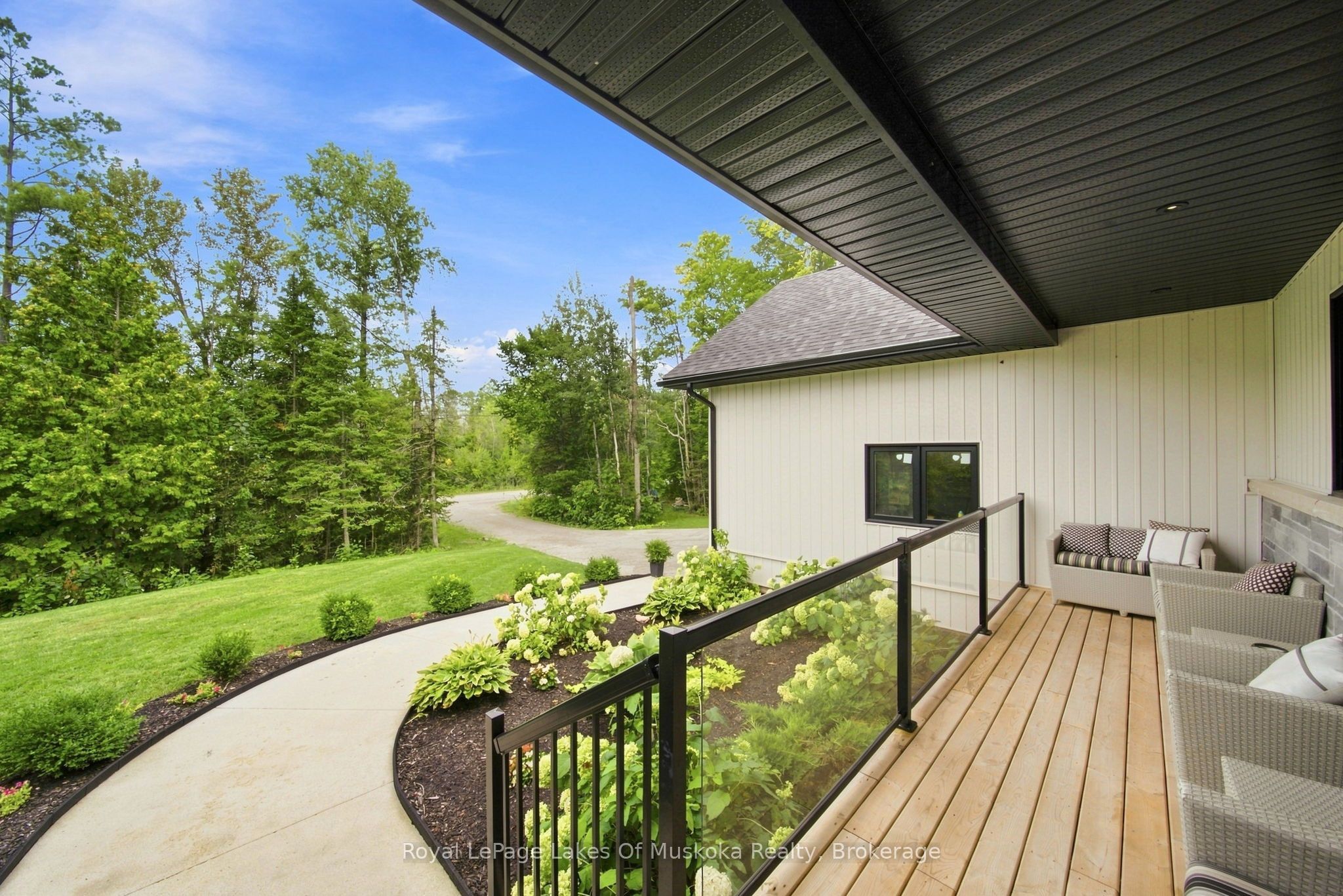 41 Meadows Avenue, Tay, ON L0K 2C0 photo 4