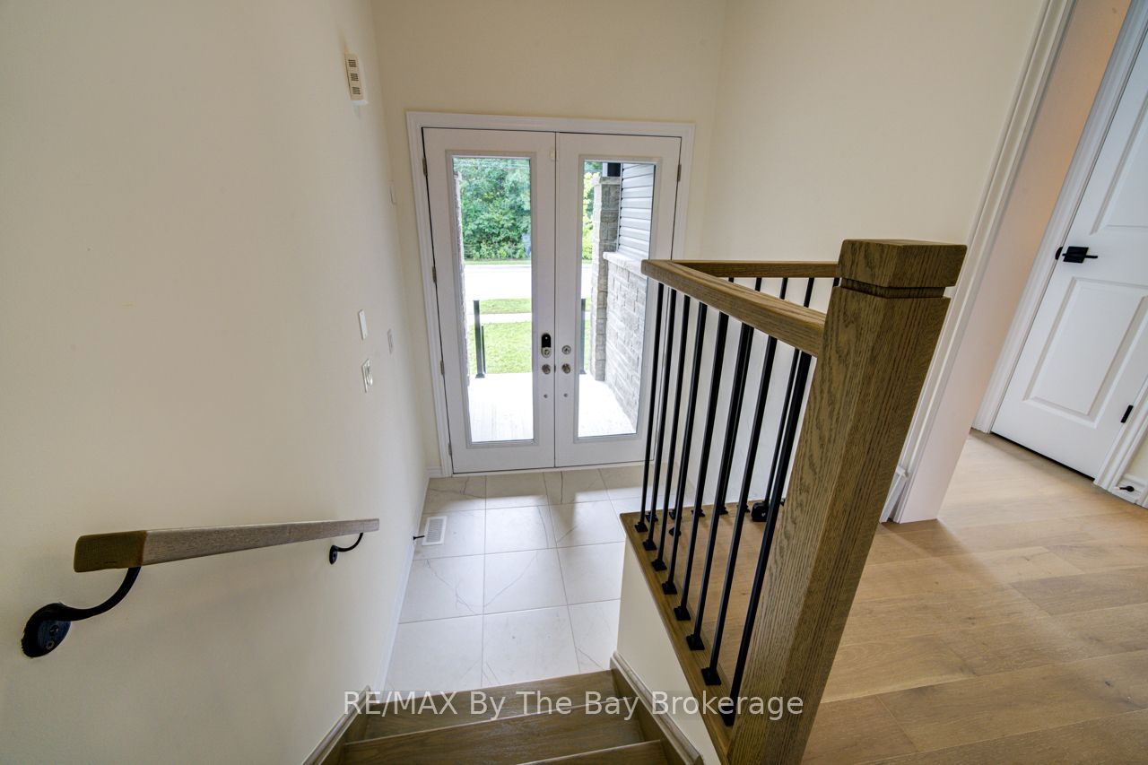 232 Ramblewood Drive, Wasaga Beach, ON L9Z 0L6 photo 4