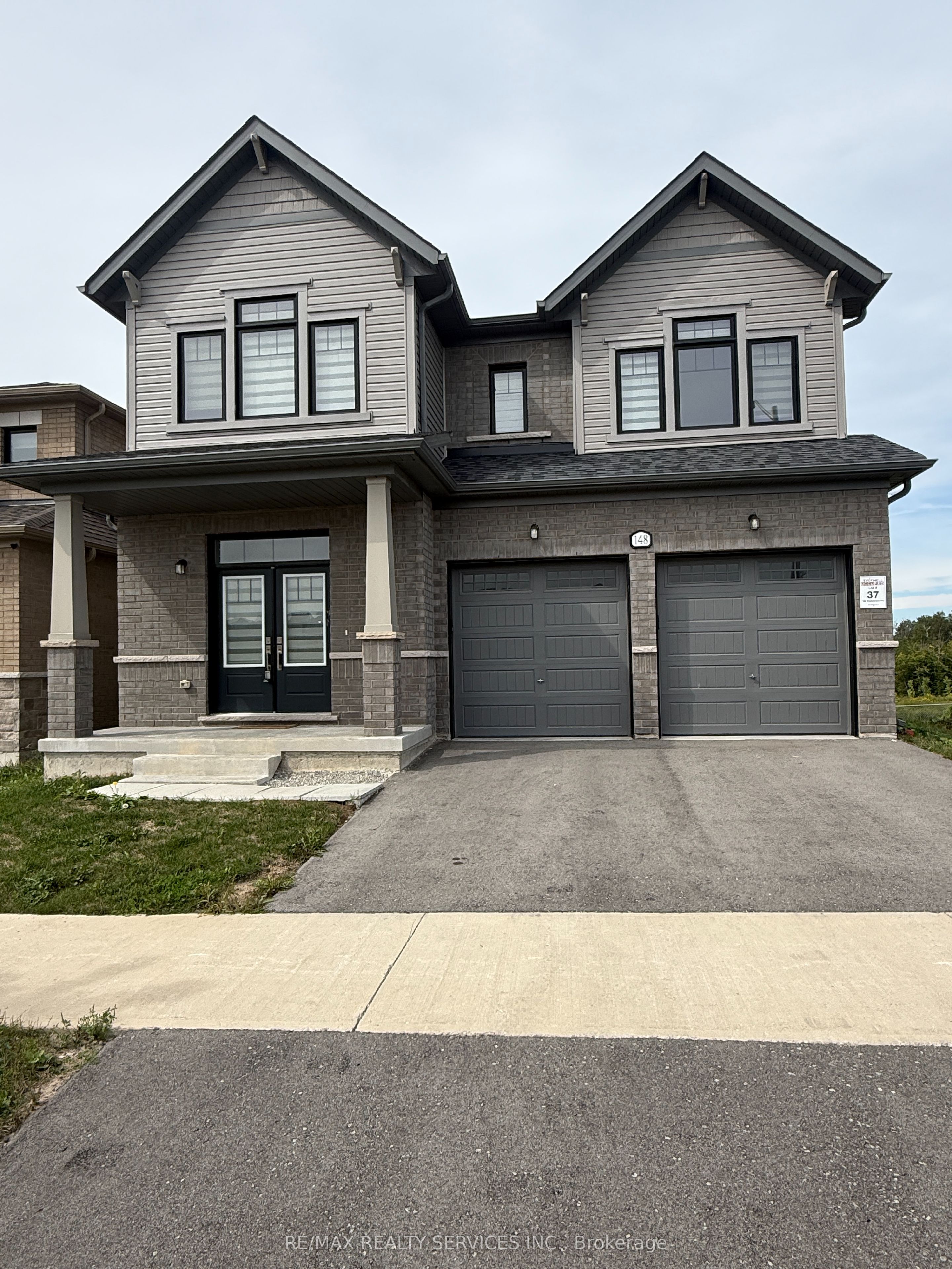 148 Thicketwood Avenue, Barrie, ON L9J 0W8 photo 3