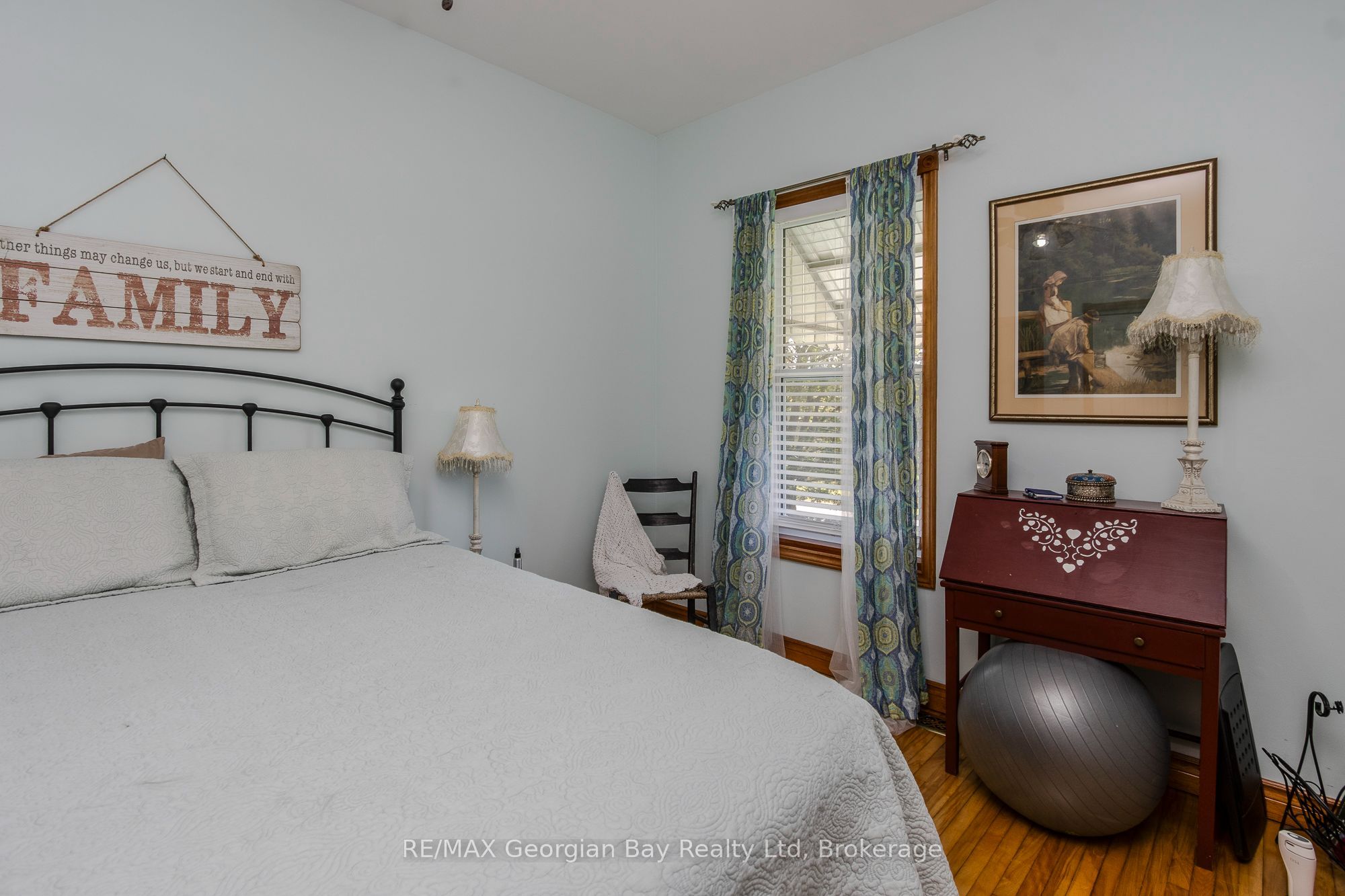 305 Lindsay Street E, Midland, ON L4R 2V4 photo 5