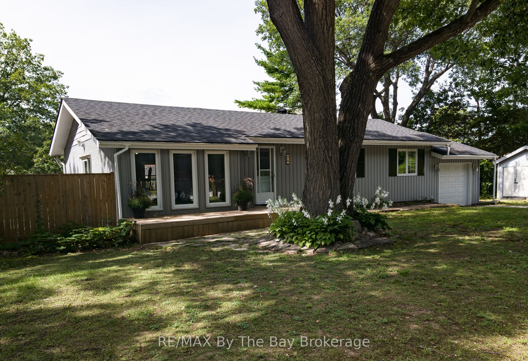 74 Oxbow Park Drive, Wasaga Beach, ON L9Z 2V8