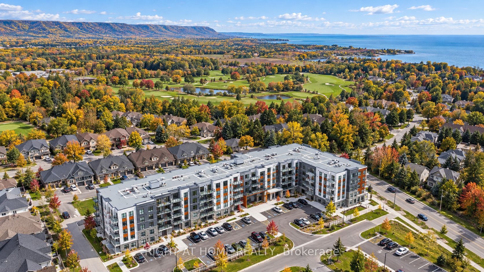 4 Kimberly Lane 205, Collingwood, ON L9Y 5T6 photo 4