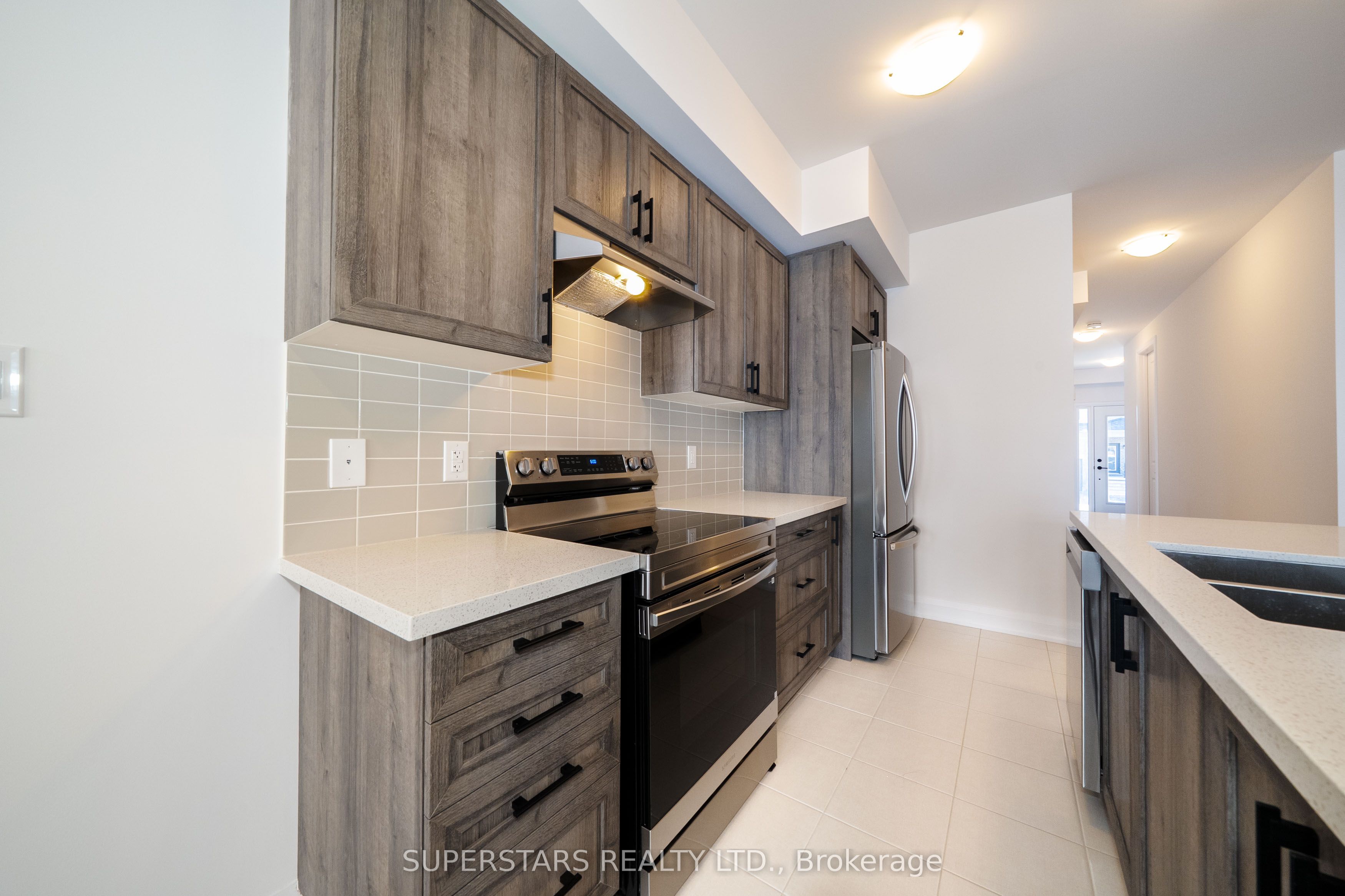 26 Ranch Terrace, Barrie, ON L9J 0Y3 photo 5