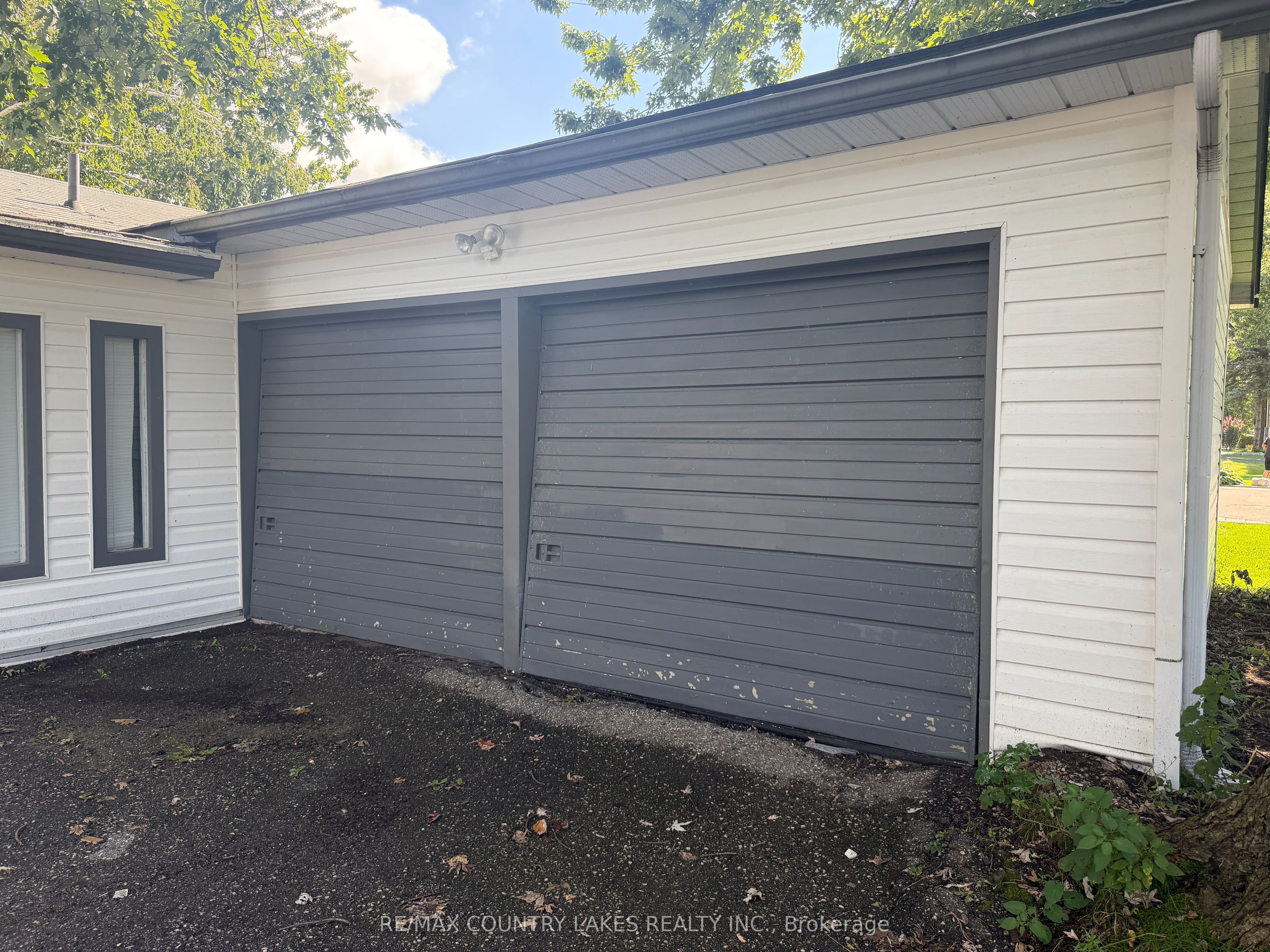 7 Willow Crescent, Ramara, ON L0K 1B0 photo 3
