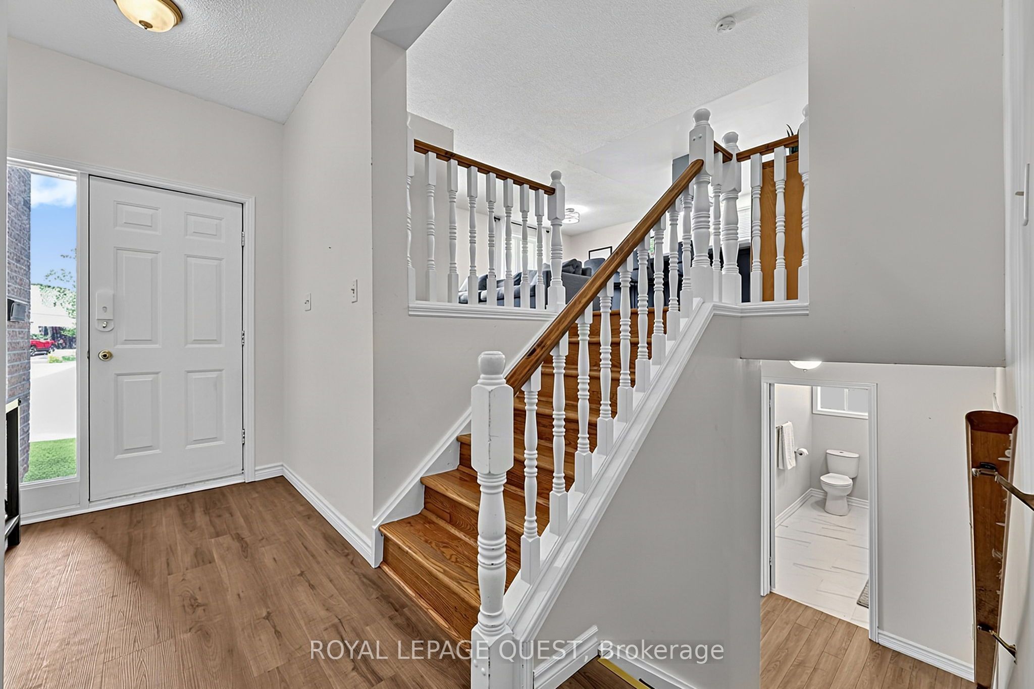 453 Mooney Crescent, Orillia, ON L3V 6R5 photo 4