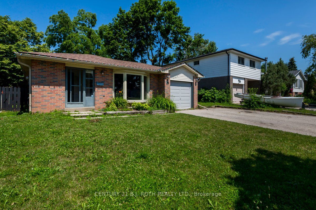 36 Cynthia Court, Barrie, ON L4M 2X4 photo 2