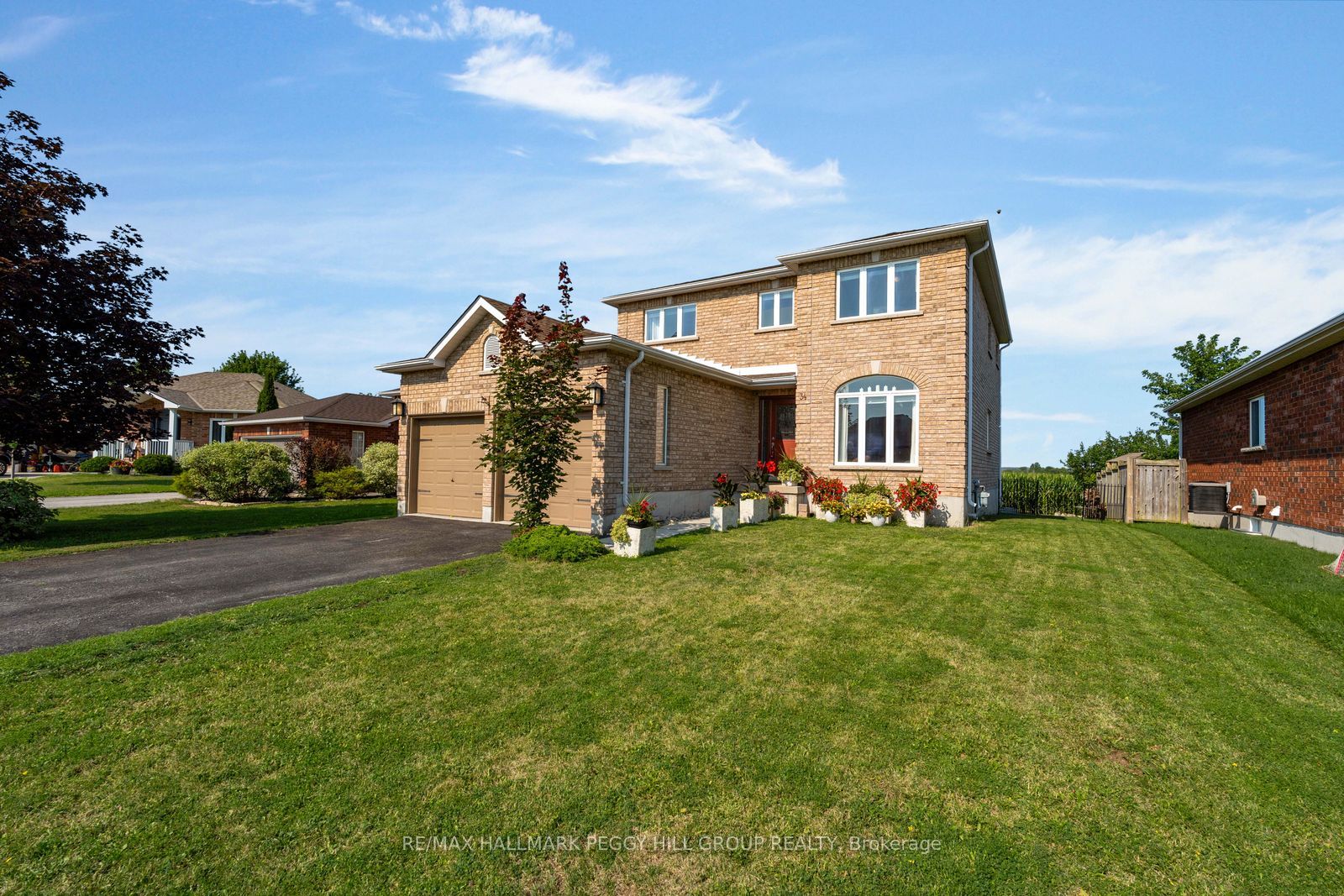 34 Knox Drive, Springwater, ON L0L 1P0