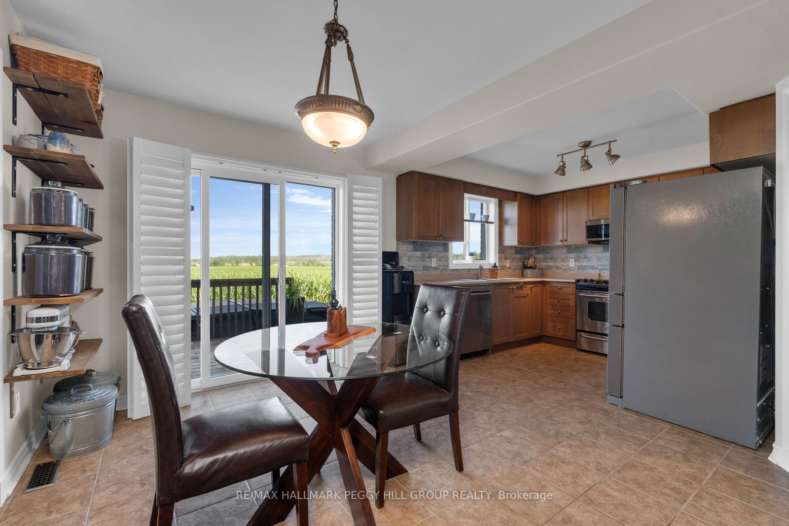 34 Knox Drive, Springwater, ON L0L 1P0 photo 2