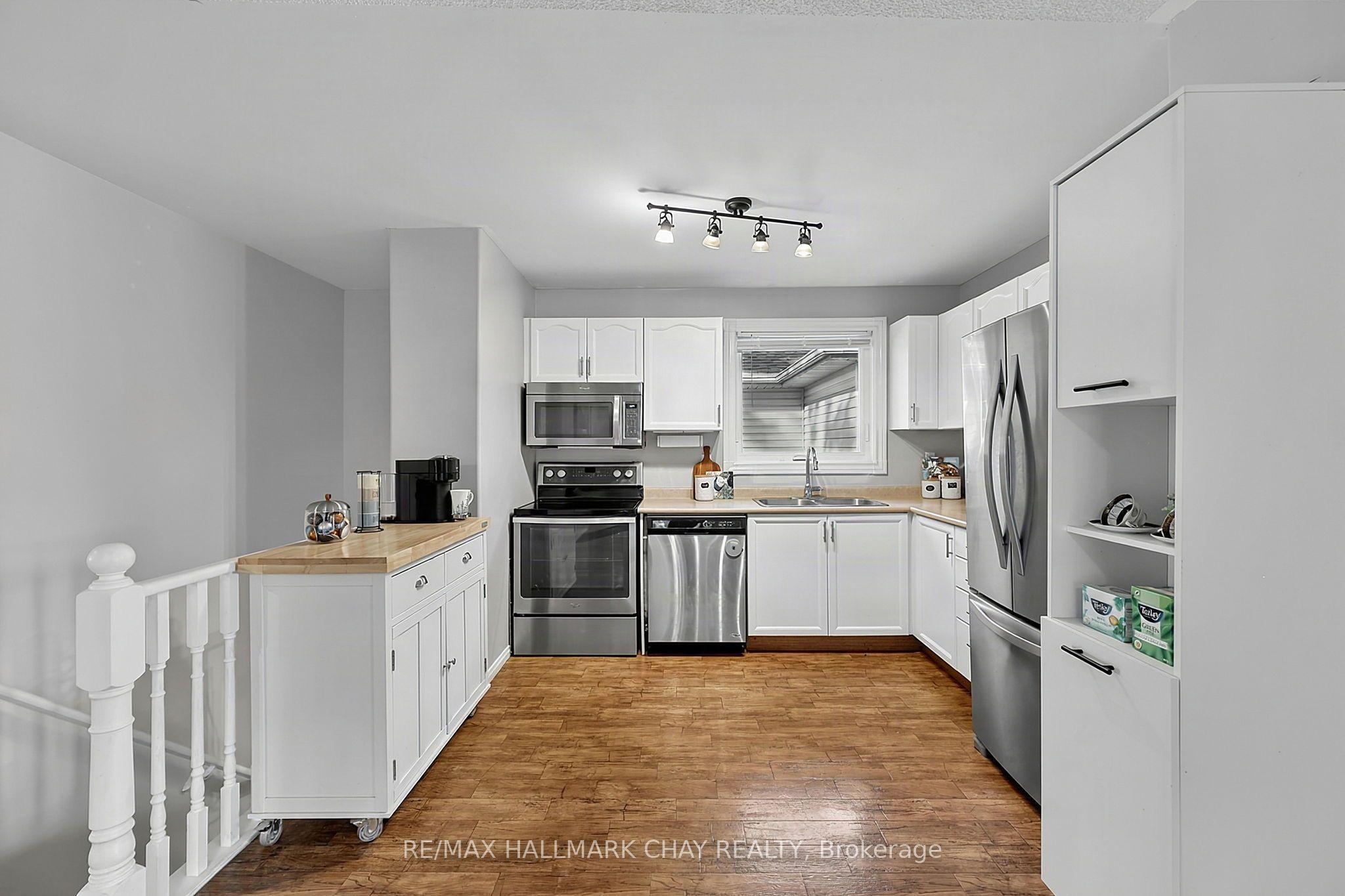 27 Masters Drive, Barrie, ON L4M 6W4 photo 5
