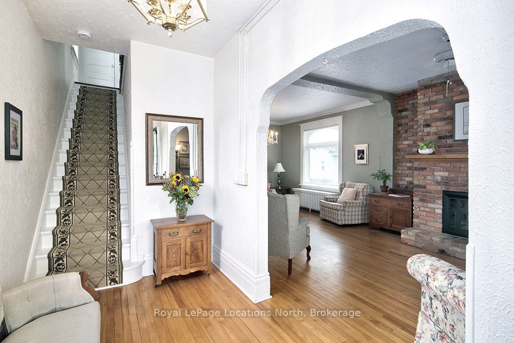 309 Beech Street, Collingwood, ON L9Y 2T7 photo 5