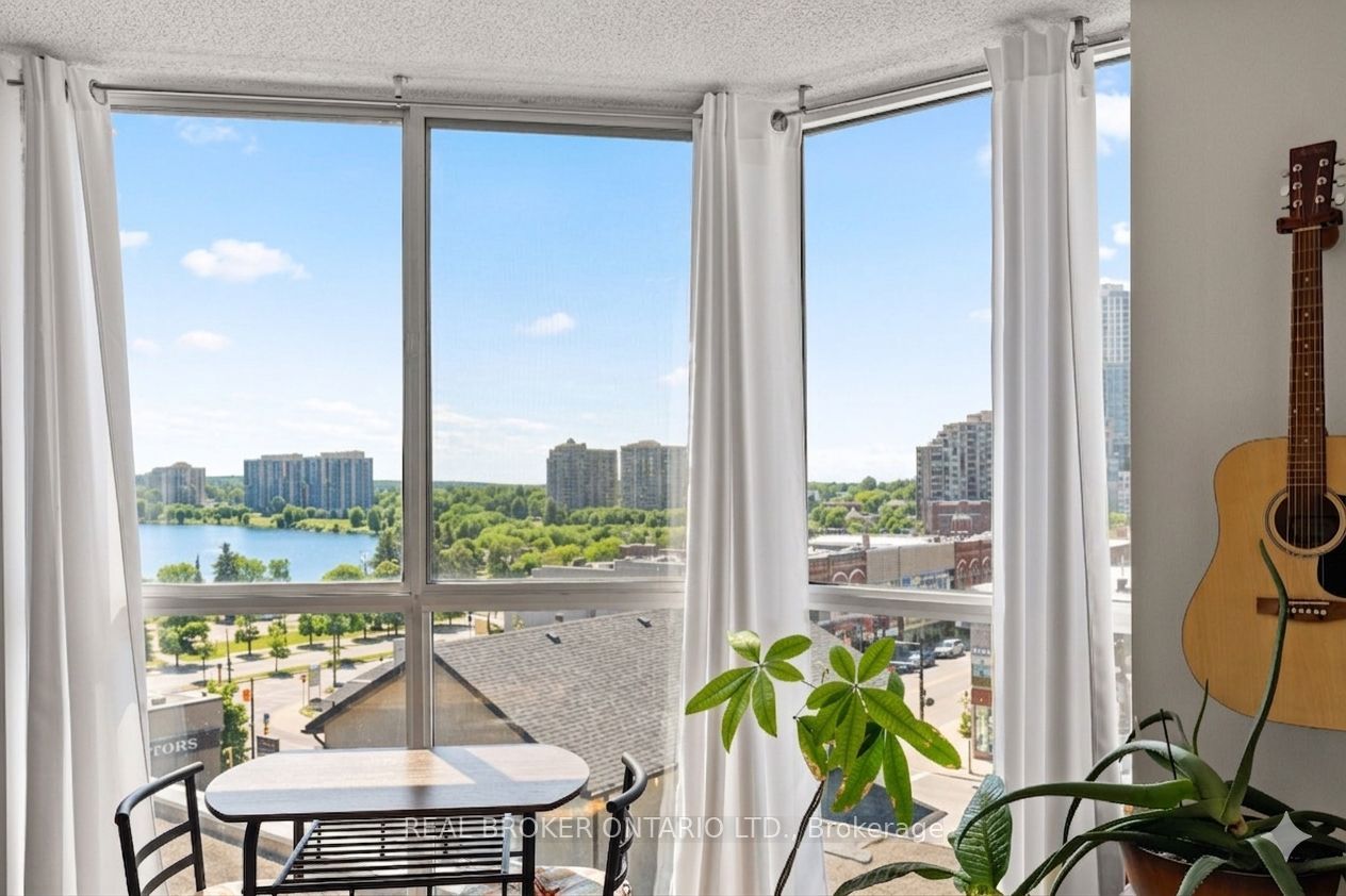 140 Dunlop Street E 504, Barrie, ON L4M 6H9 photo 3