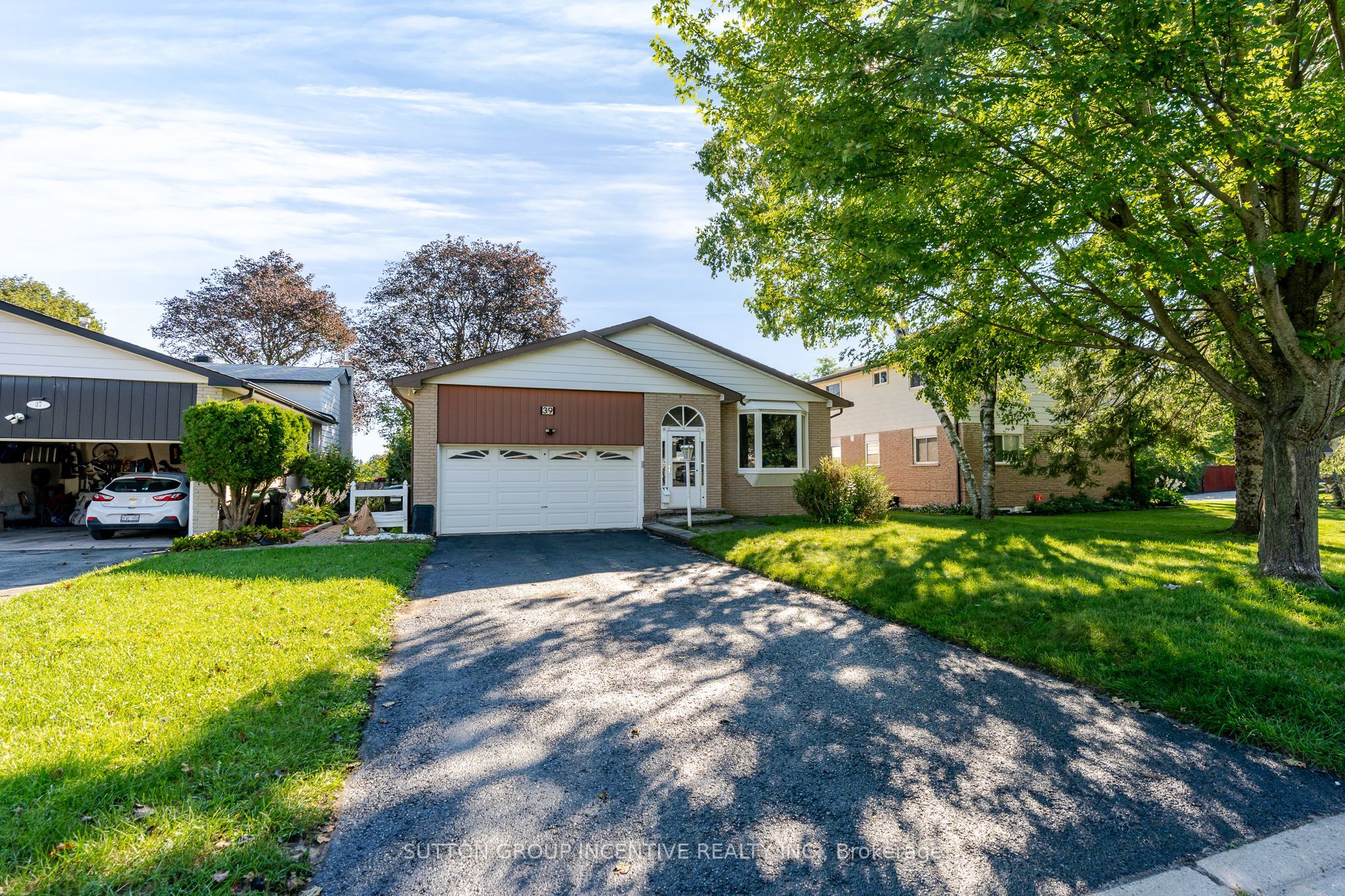 39 Carol Road, Barrie, ON L4N 3P6 photo 2