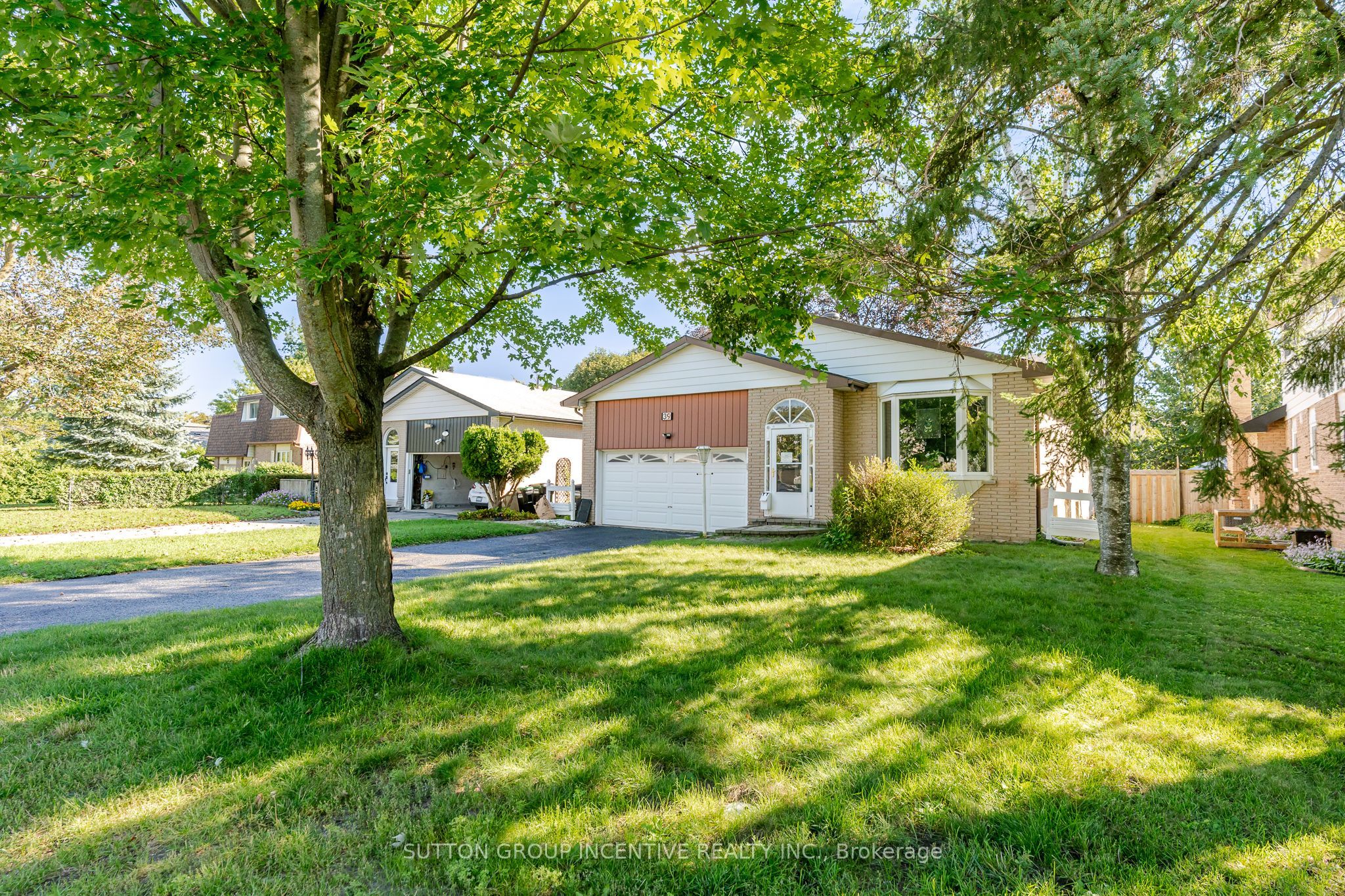 39 Carol Road, Barrie, ON L4N 3P6 photo 3