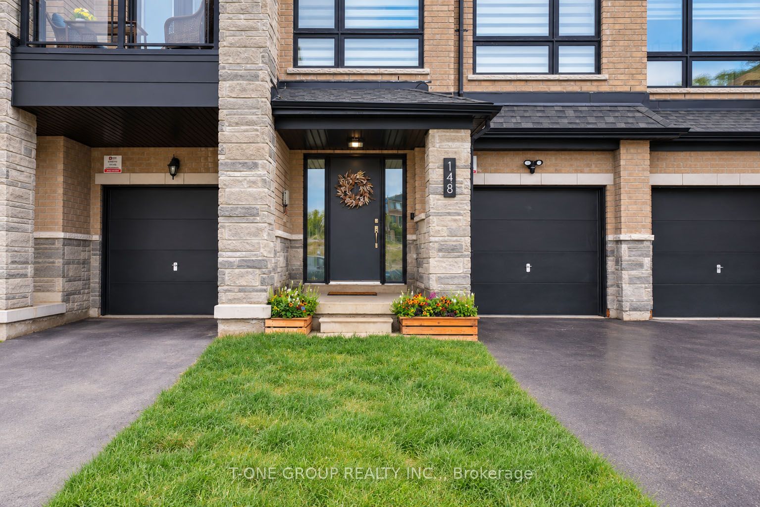 148 Blue Forest Crescent, Barrie, ON L9J 0N5 photo 4