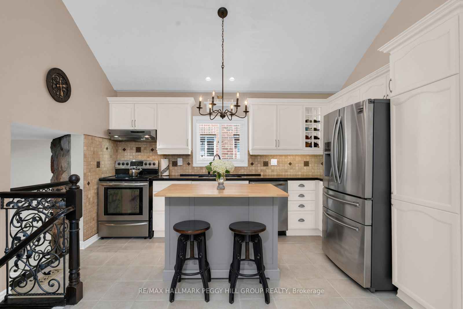 52 Summerset Drive, Barrie, ON L4N 9L7 photo 5
