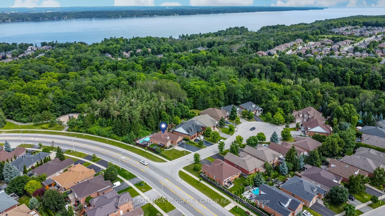 2 Purt Court, Barrie, ON L4N 9K7 photo 3