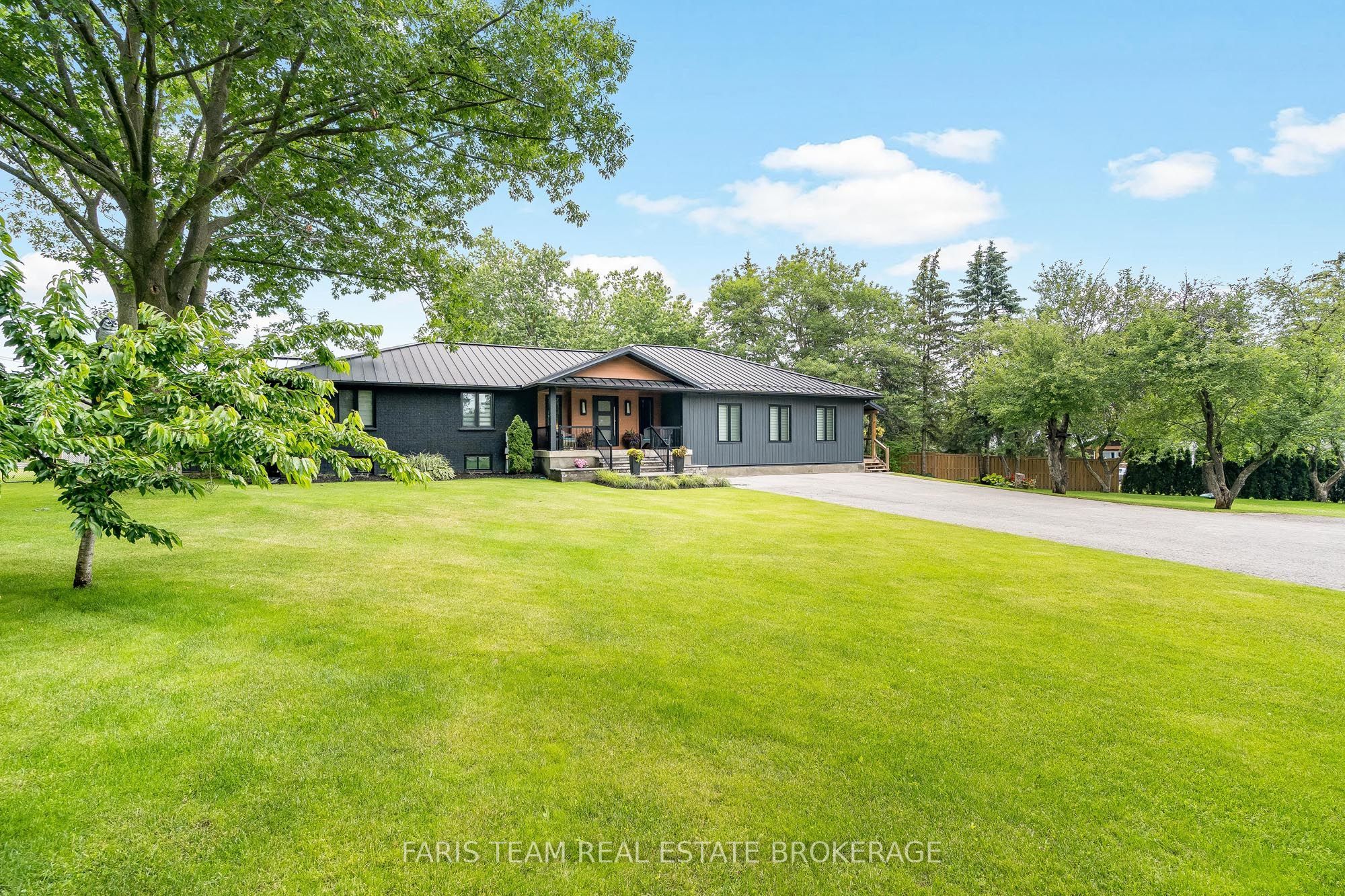 223A Hickory Lane, Barrie, ON L4N 4J9 photo 5