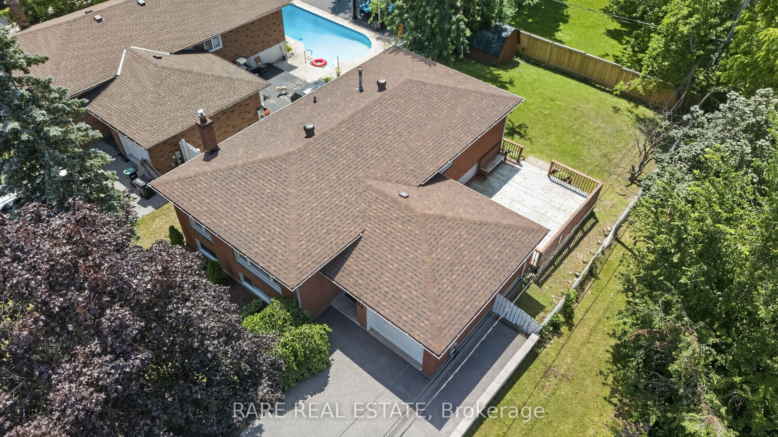 38 Lay Street, Barrie, ON L4M 4A7 photo 2