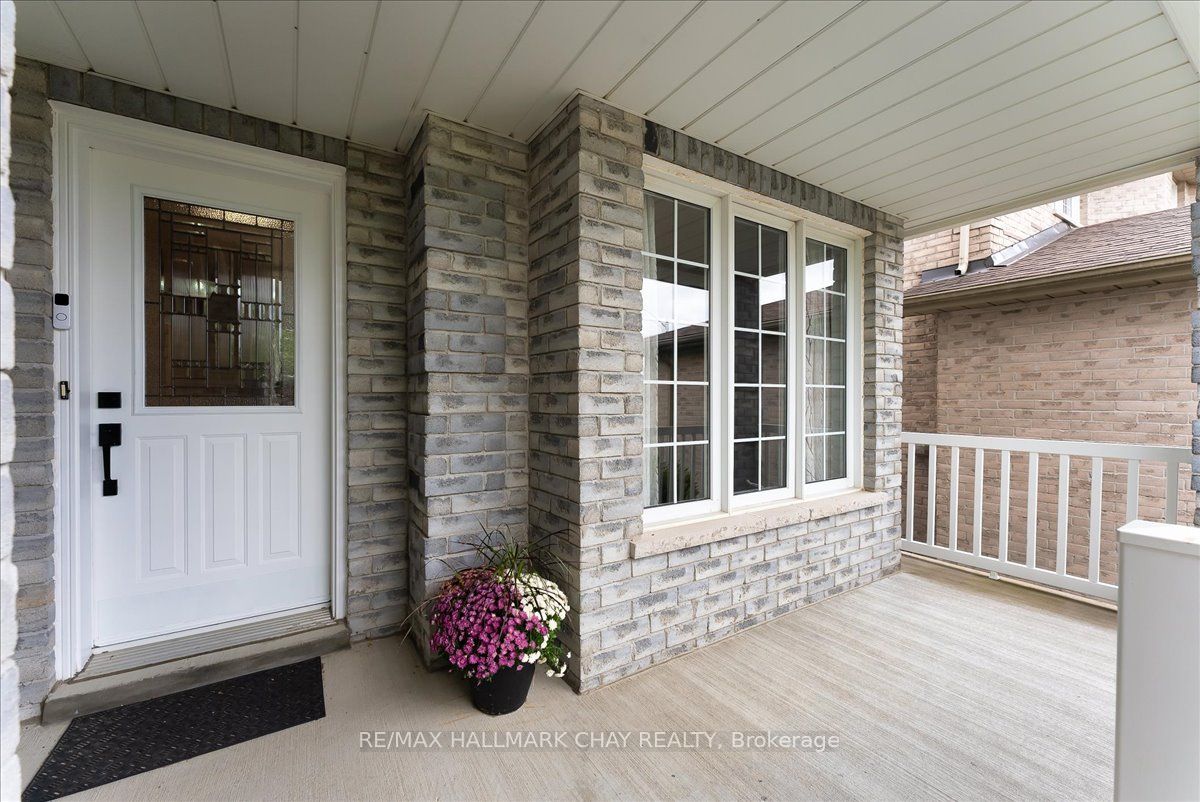 3 Bell Street, Barrie, ON L4N 0J2 photo 4