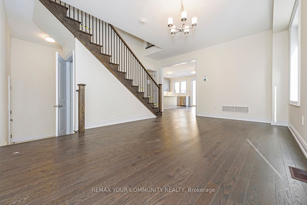 83 Bearberry Road, Springwater, ON L9X 2C9 photo 4
