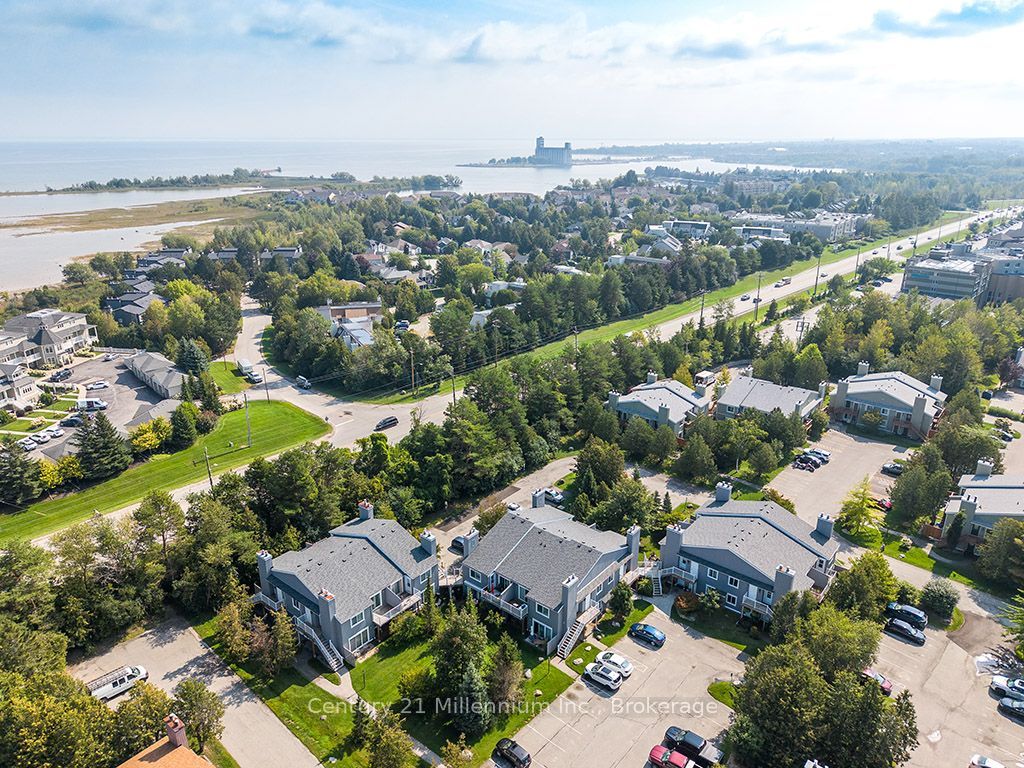 19 Dawson Drive 68, Collingwood, ON L9Y 5B4 photo 3