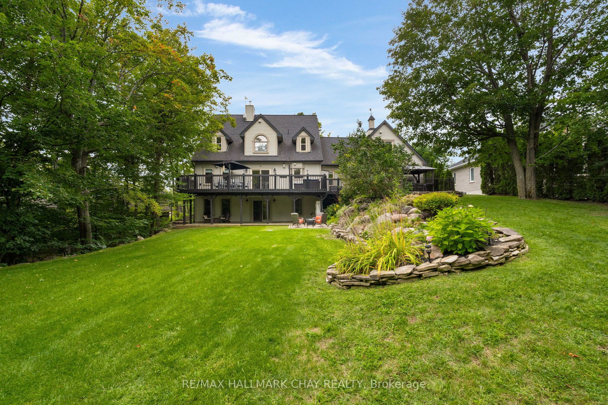 9 Bridle Path, Oro-Medonte, ON L0L 2L0 photo 2