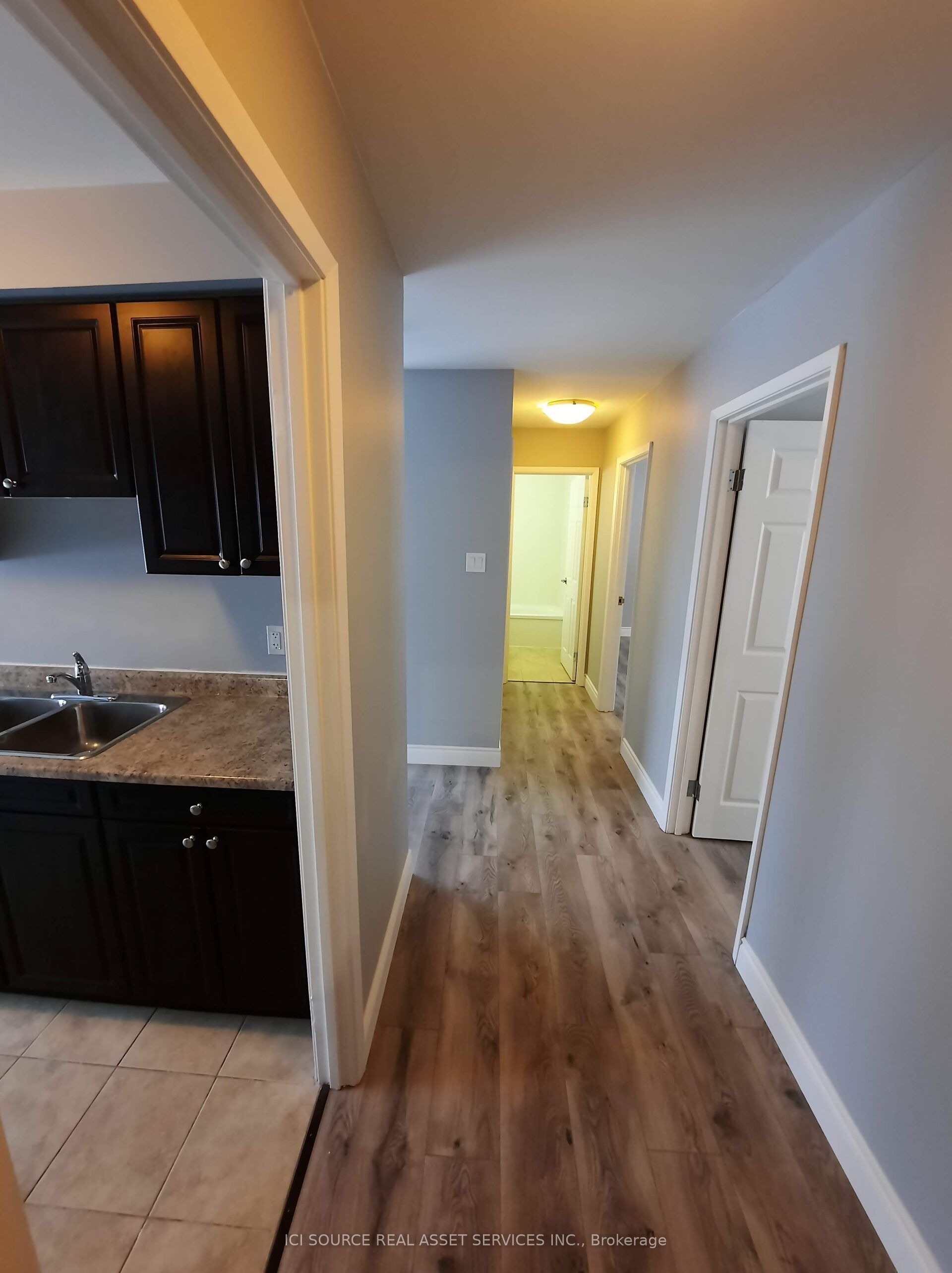 229 Canice Street Unit 4, Orillia, ON L3V 4J1 photo 3