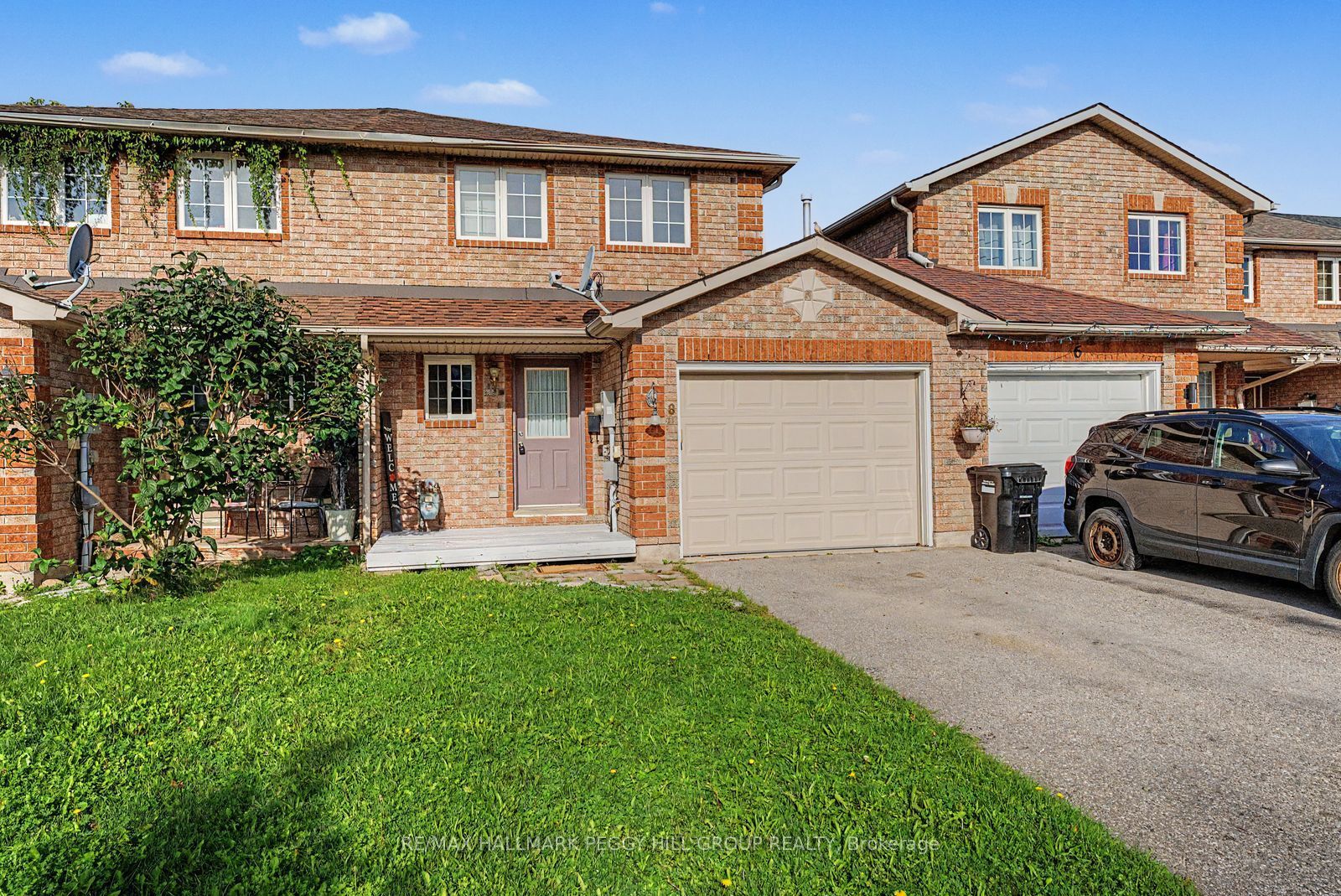 8 Epsom Road, Barrie, ON L4M 6R7