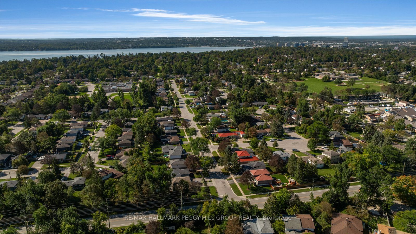 46 College Crescent, Barrie, ON L4M 2W3 photo 2