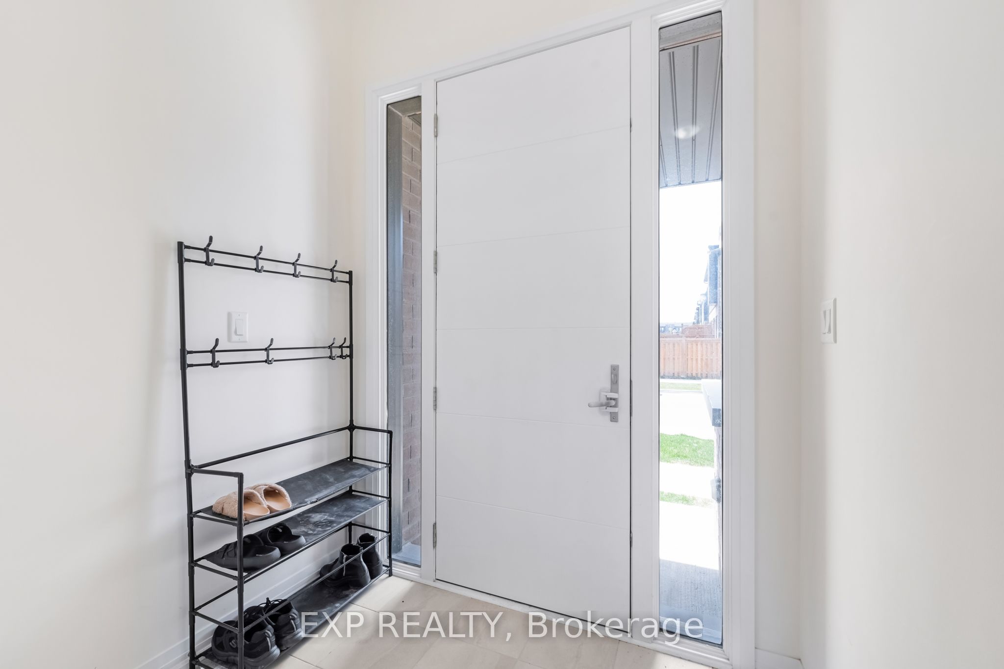 122 Turnberry Lane, Barrie, ON L9J 0M3 photo 4