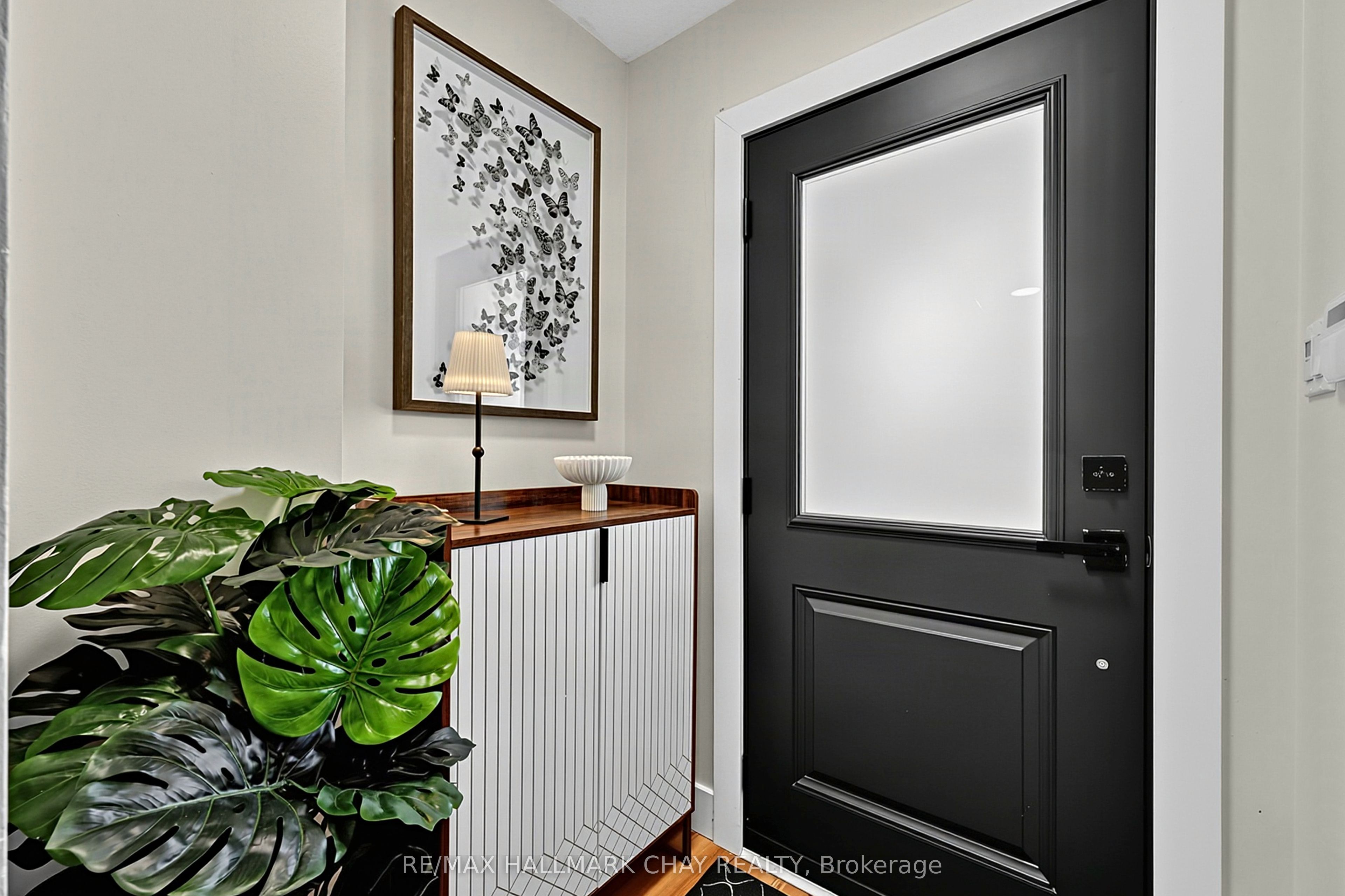 16 Buggs Gate, Barrie, ON L4M 7A9 photo 3