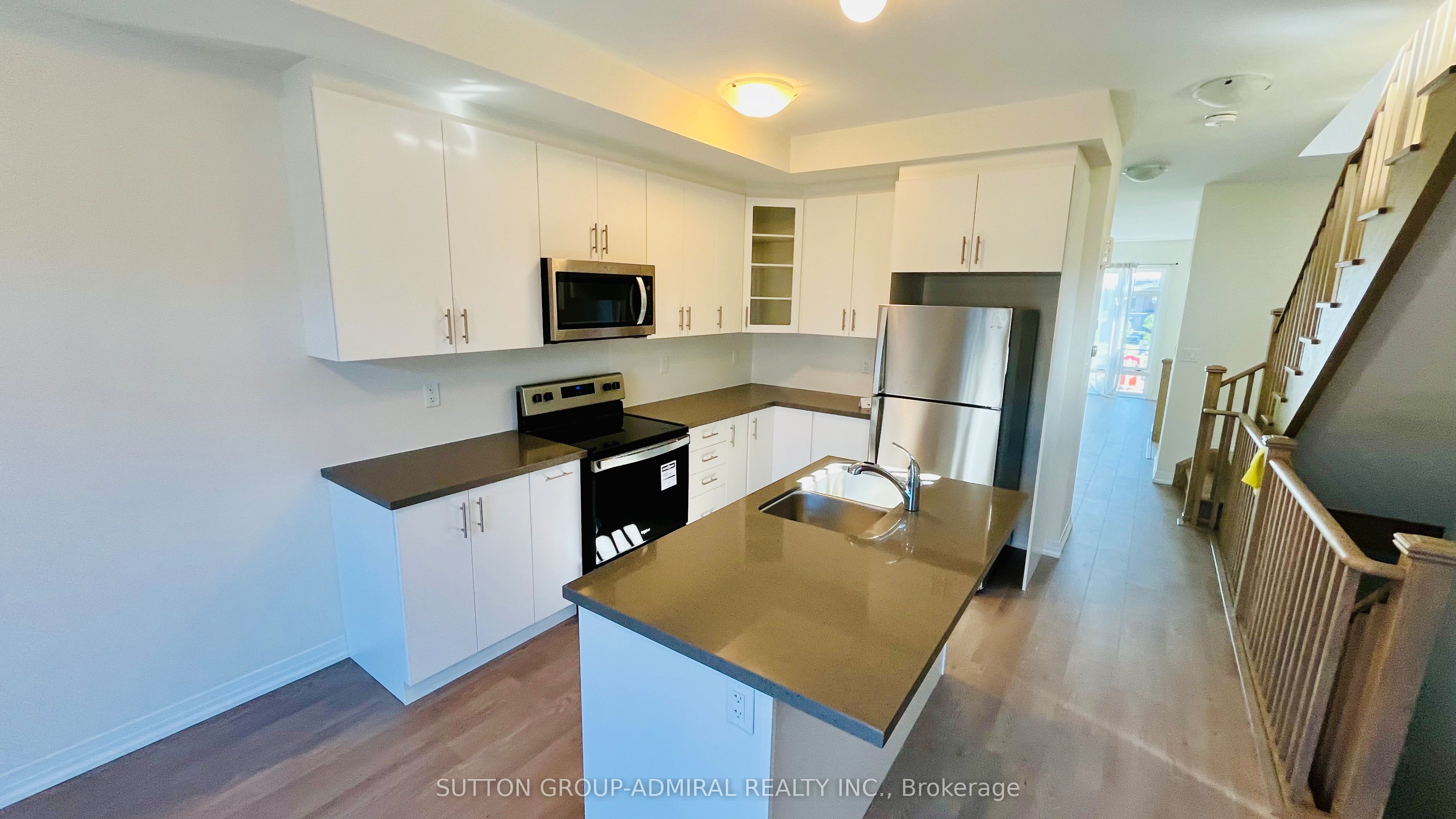25 Cherry Hill Lane, Barrie, ON L4N 6K7 photo 5