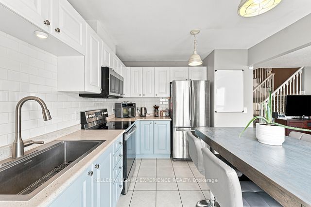 800 West Ridge Boulevard 121, Orillia, ON L3V 0A1 photo 5