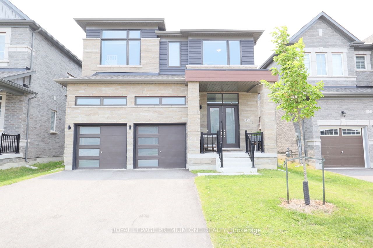 13 Simona Avenue, Wasaga Beach, ON L9Z 0L5 photo 2