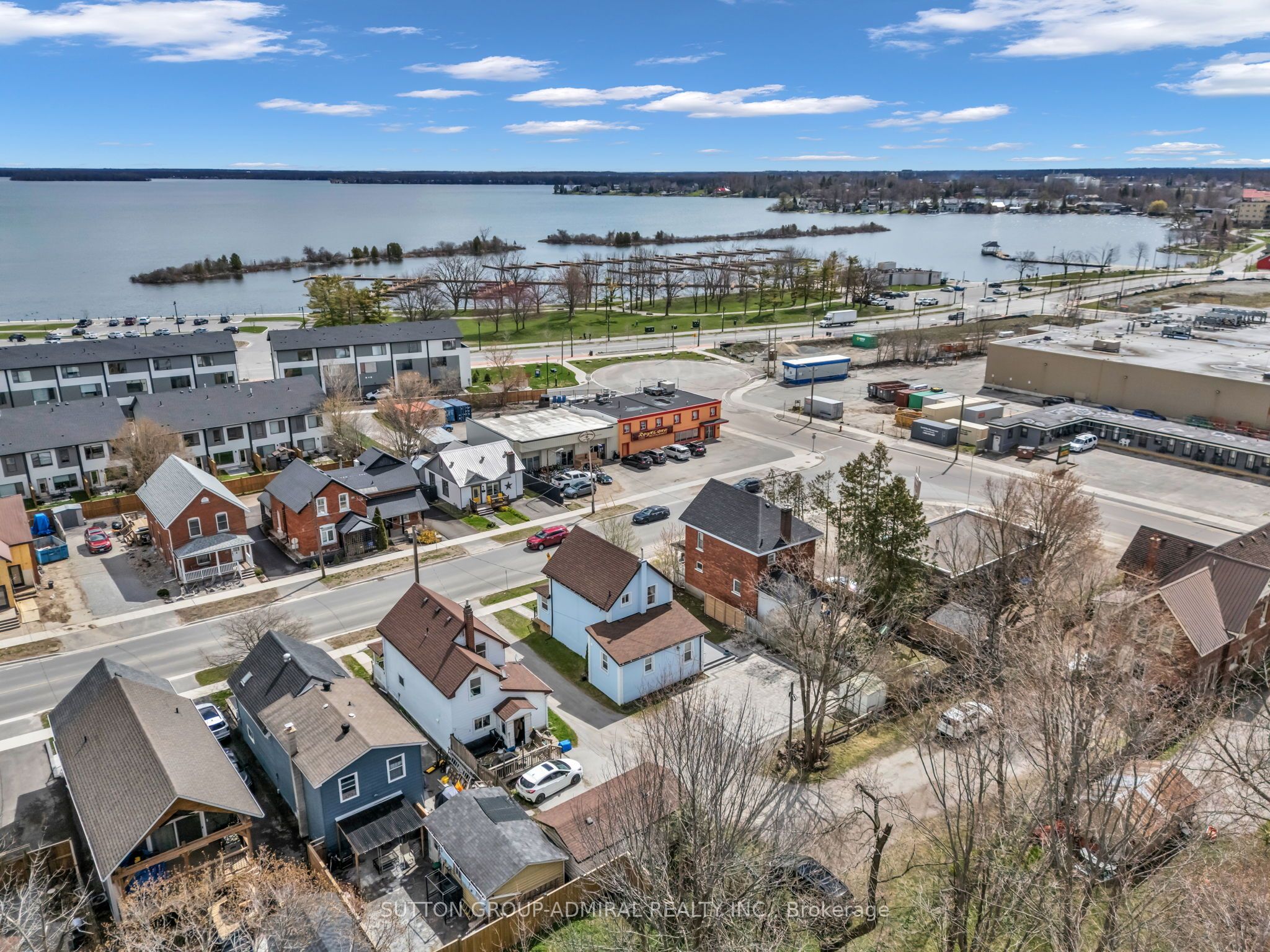 97 Laclie Street, Orillia, ON L3V 4W9 photo 4